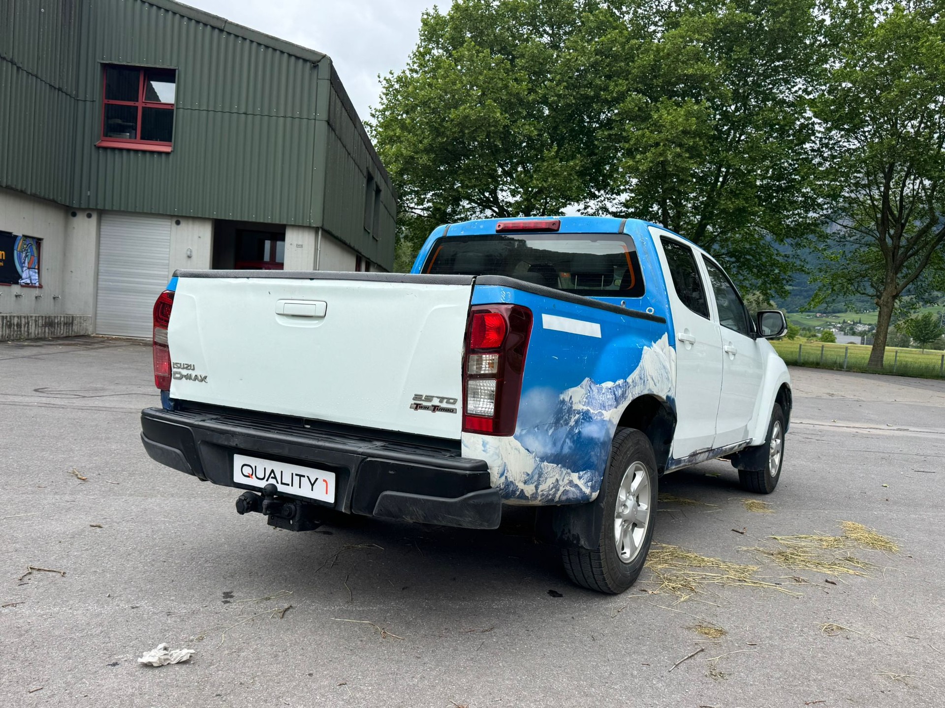 ISUZU D-MAX 2.5 Crew Cab Satellite 4x4-image-6