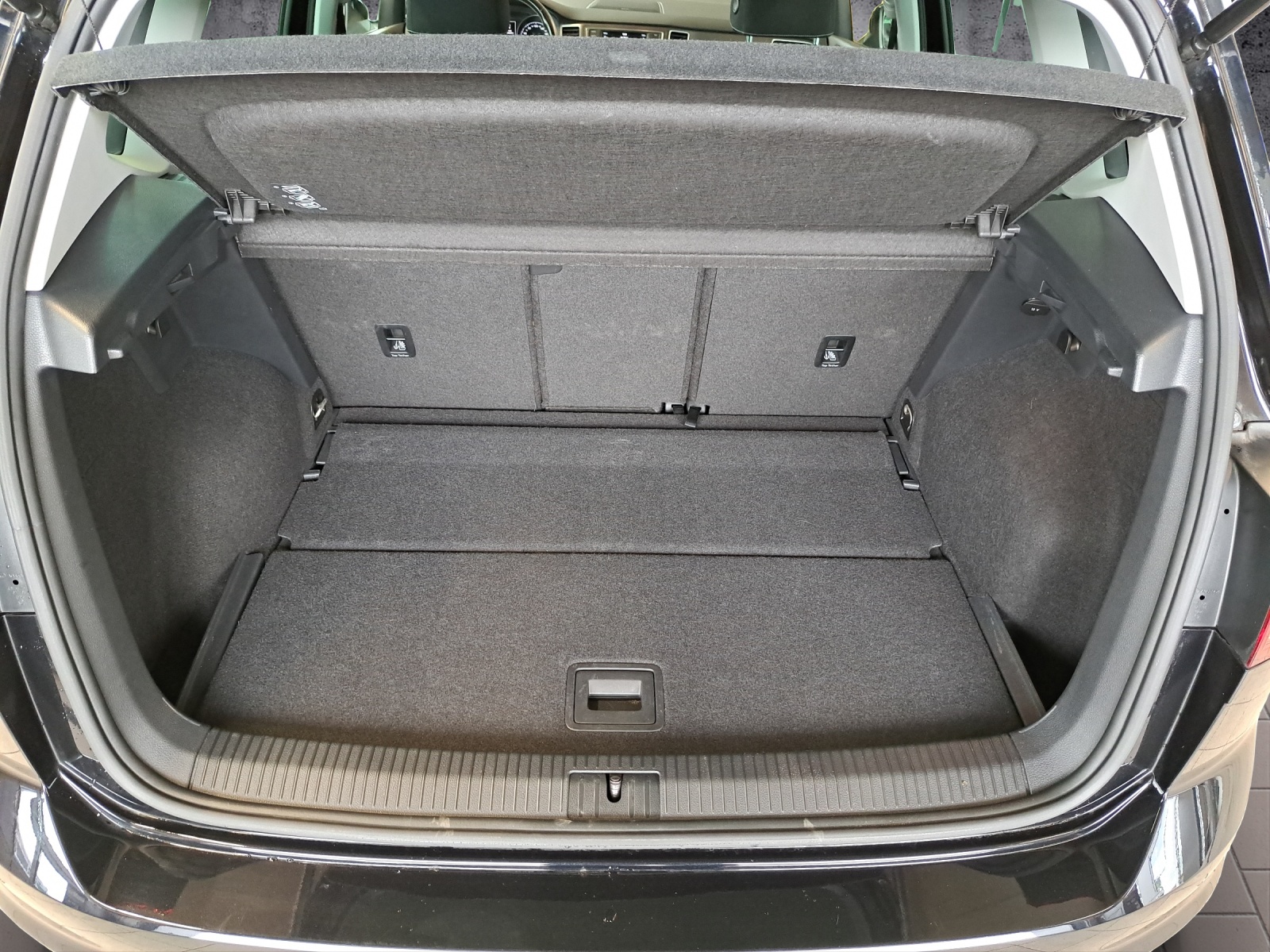 VW Golf Sportsvan 1.4 TSI 150 DSG-7-image-16