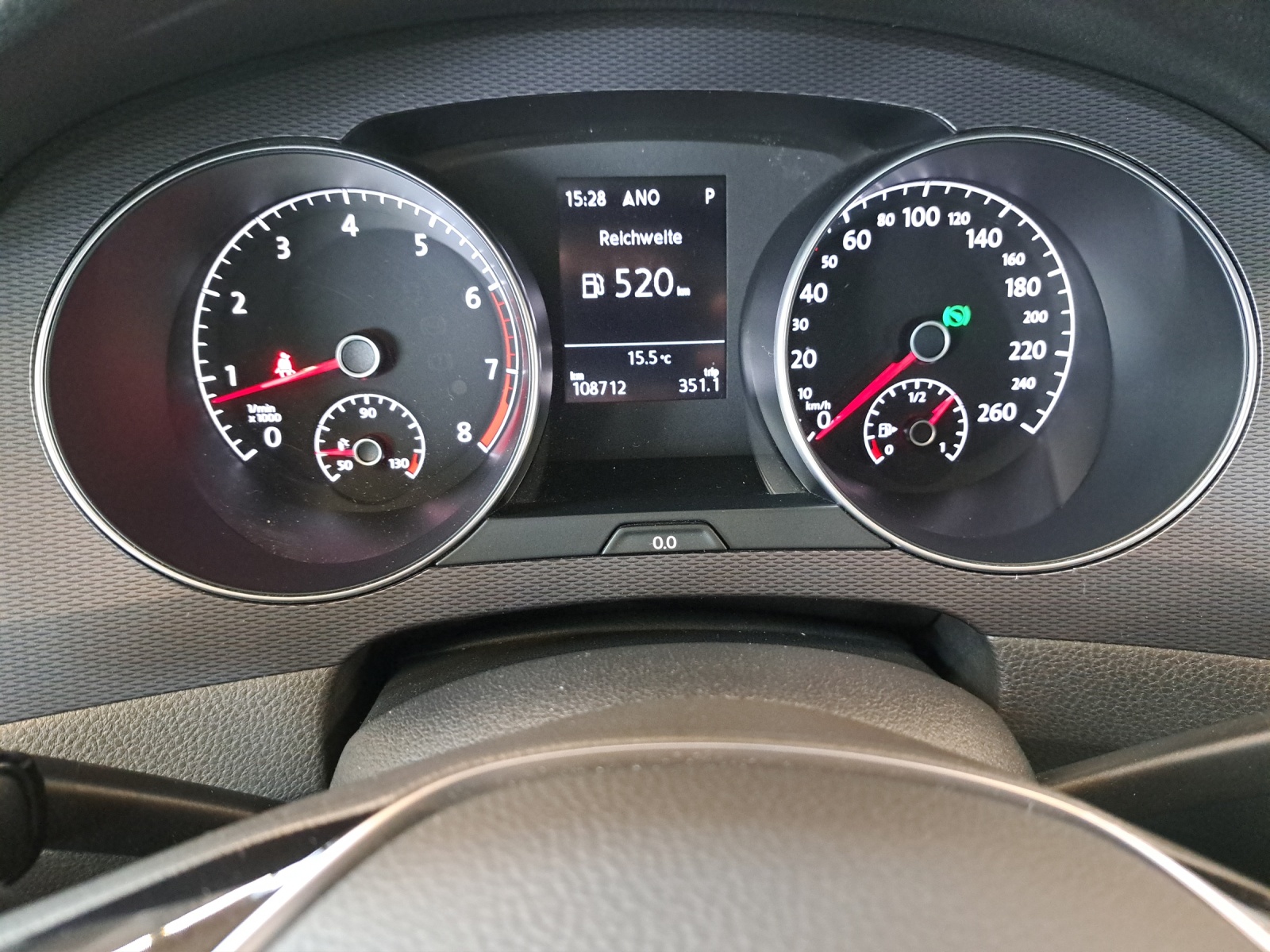 VW Golf Sportsvan 1.4 TSI 150 DSG-7-image-11