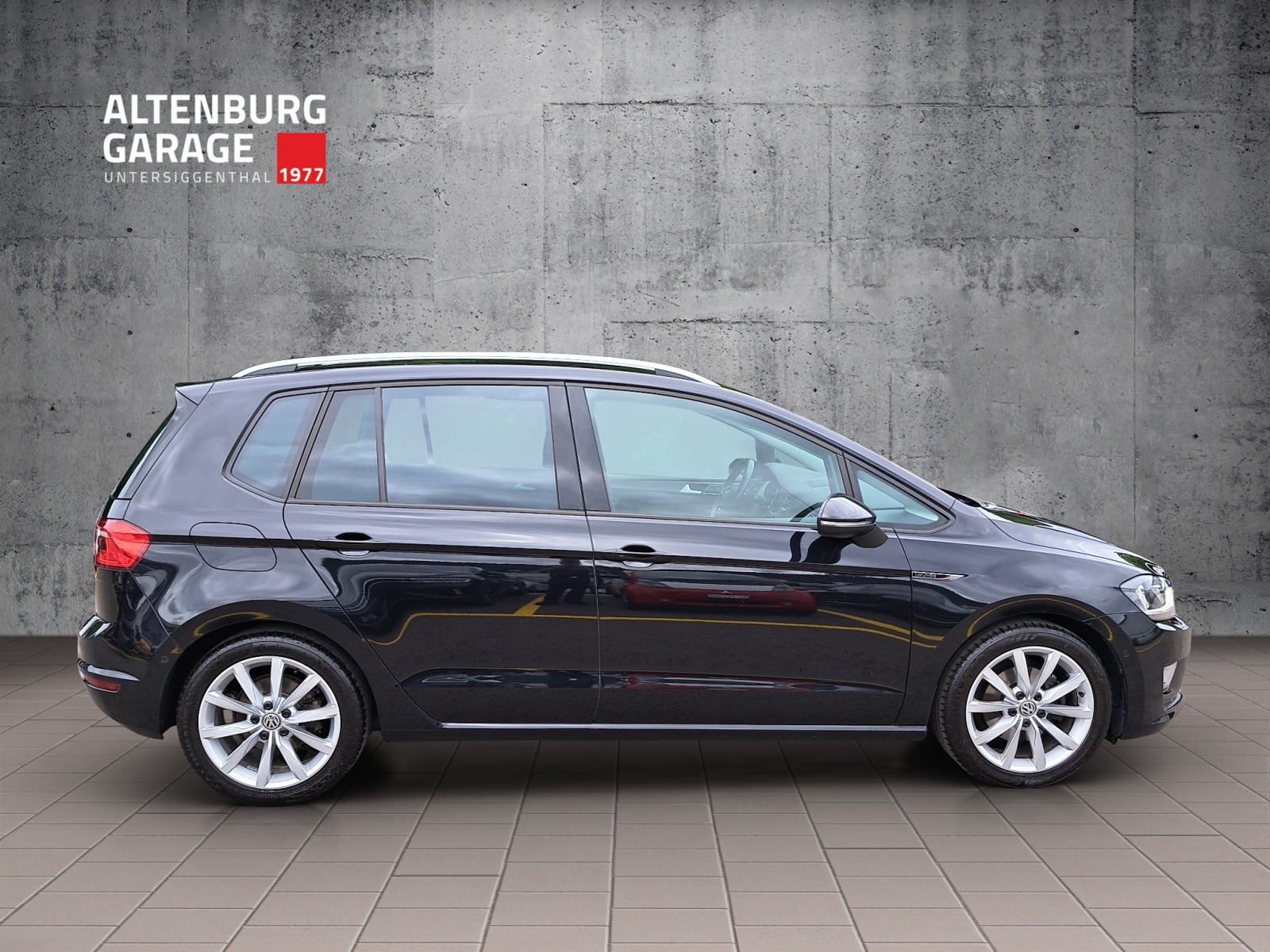 VW Golf Sportsvan 1.4 TSI 150 DSG-7-image-5