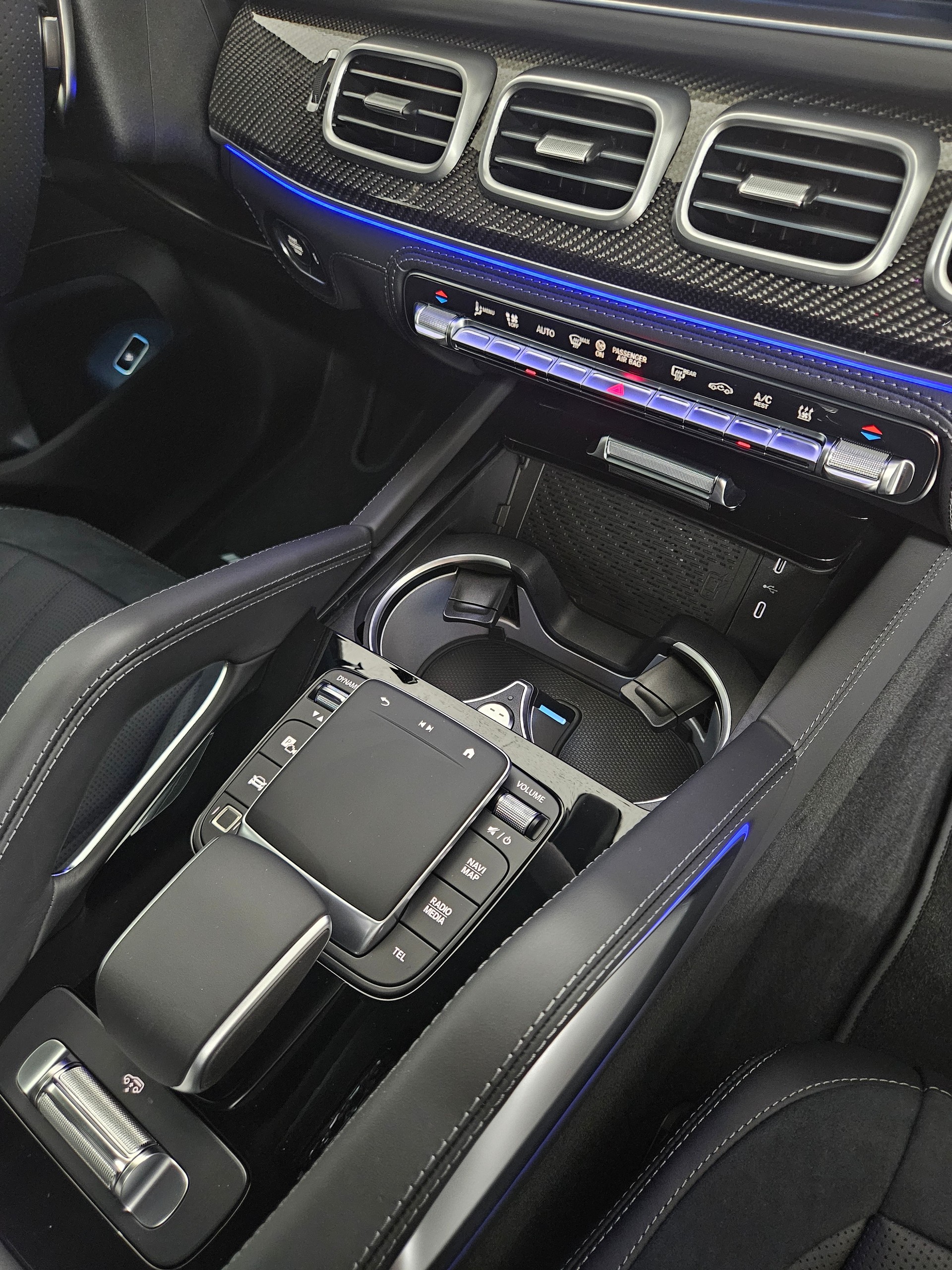 MERCEDES-BENZ GLE 63 S AMG 4Matic+-image-9