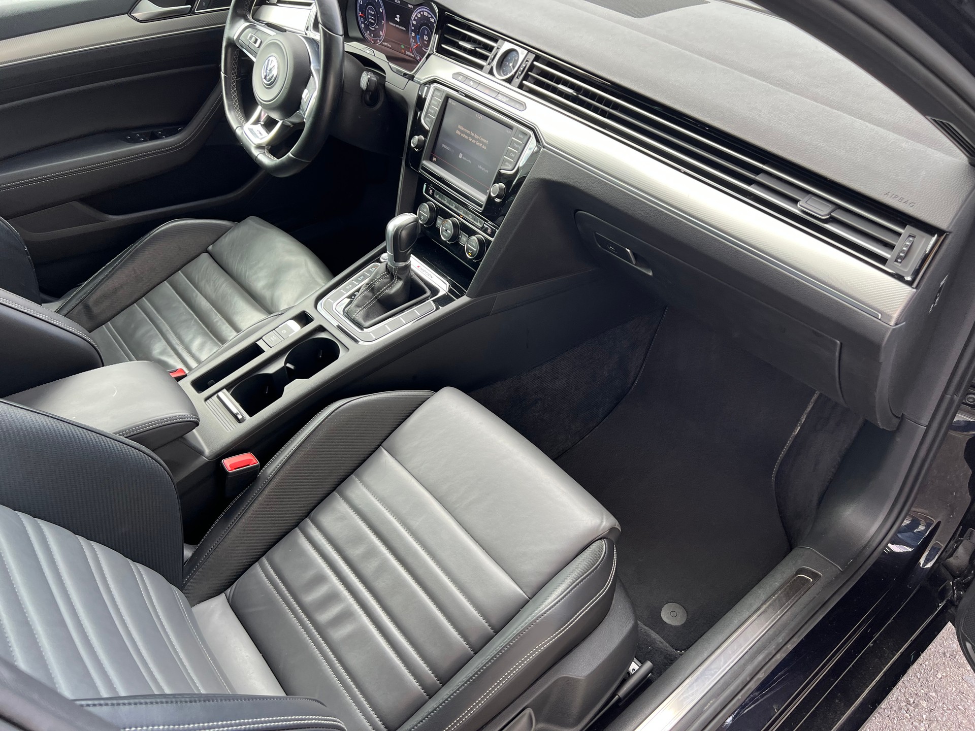 VW Passat Variant 2.0 TSI R-Line Highline 4x4 DSG PS 280 *** Leder * Head-Up Display * AHK 2200 kg.* 1 Jahr Garantie möglich **-image-12