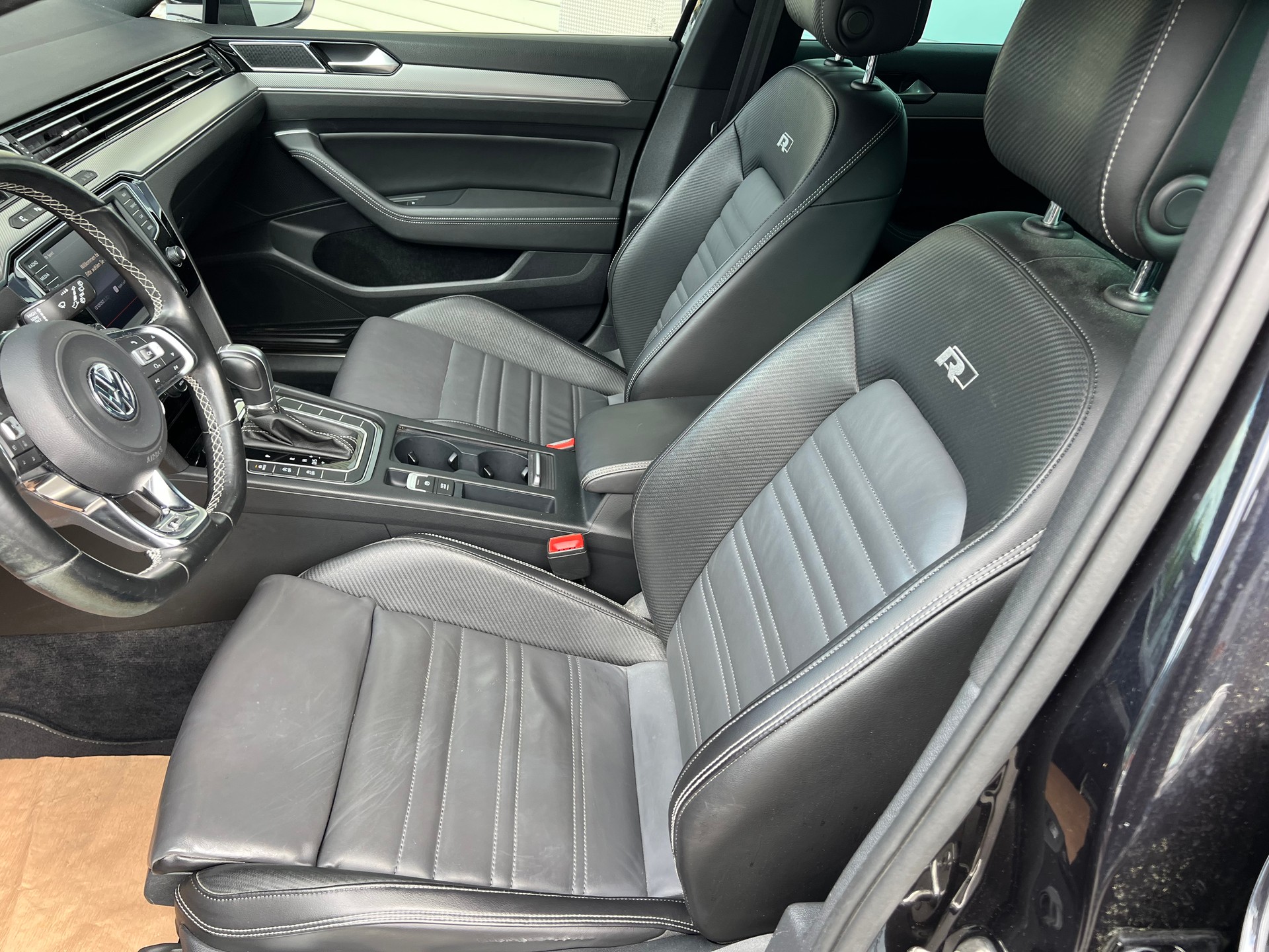 VW Passat Variant 2.0 TSI R-Line Highline 4x4 DSG PS 280 *** Leder * Head-Up Display * AHK 2200 kg.* 1 Jahr Garantie möglich **-image-14