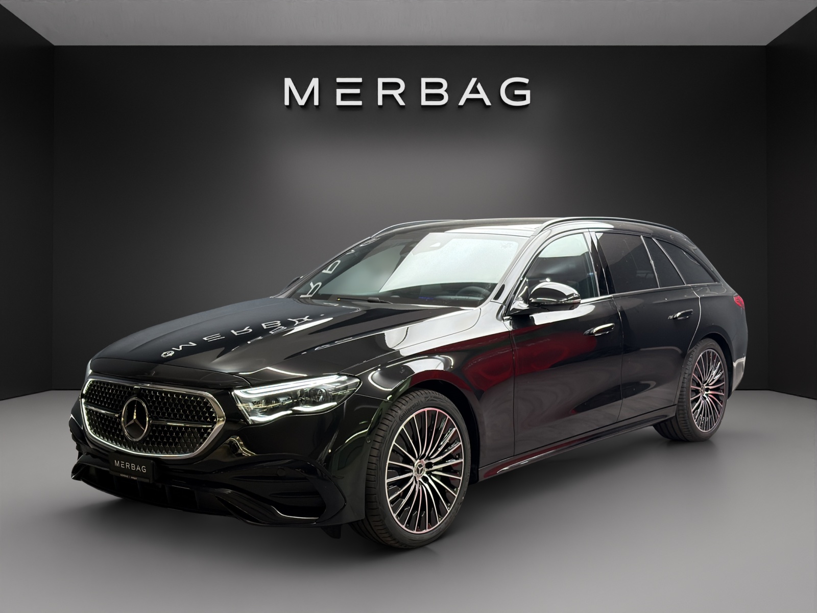 MERCEDES-BENZ E 220 d 4MATIC T-Modell "Swiss Star"-image-0