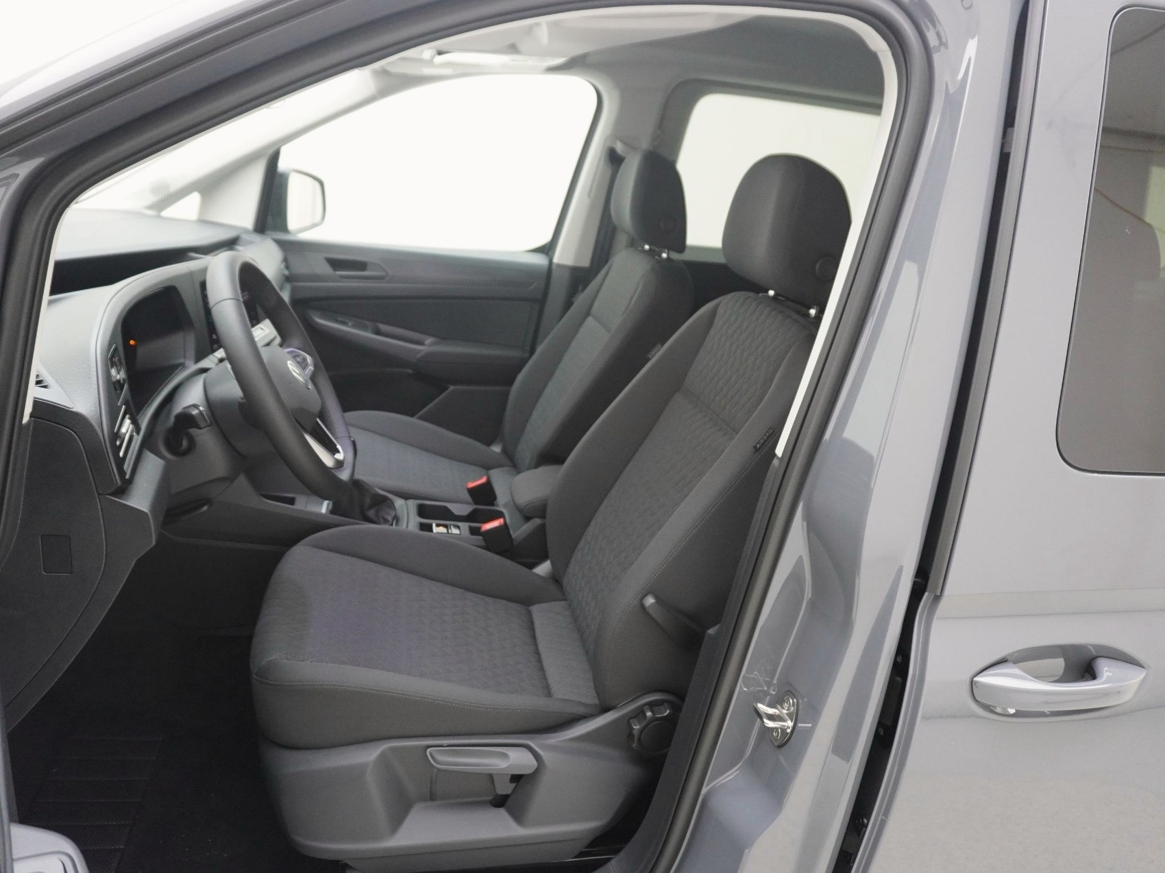VW Caddy Maxi 2.0 TDI Edition 4Motion-image-12