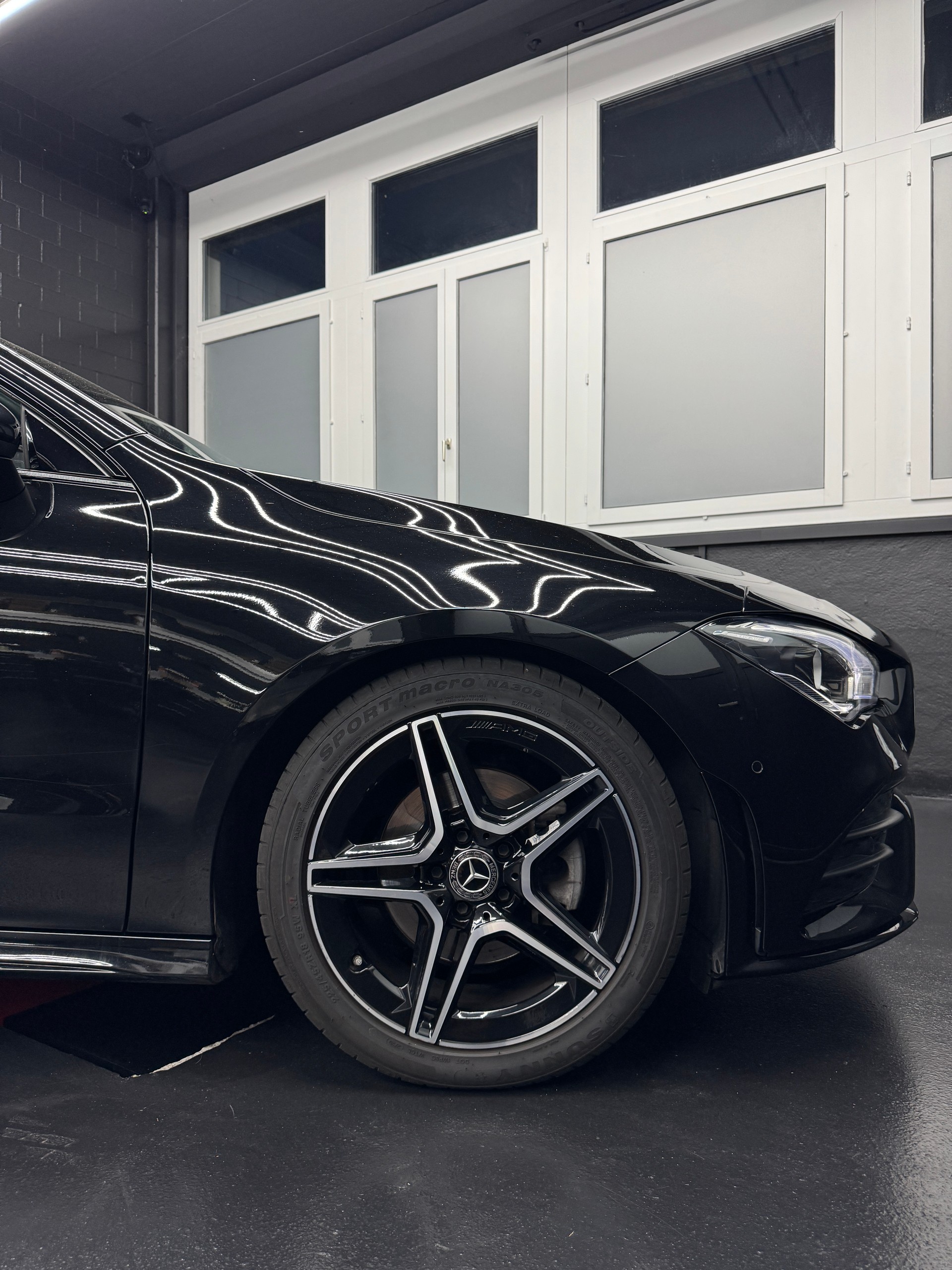 MERCEDES-BENZ CLA 200d 4matic AMG line-image-5
