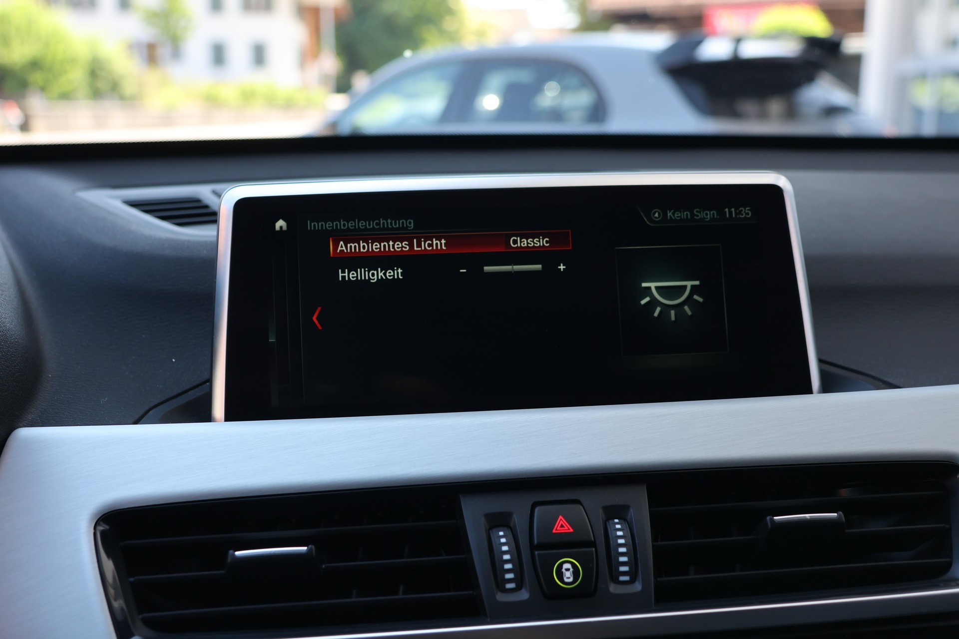 BMW X1 xDrive 18d Sport Line Steptronic (CH)-image-21