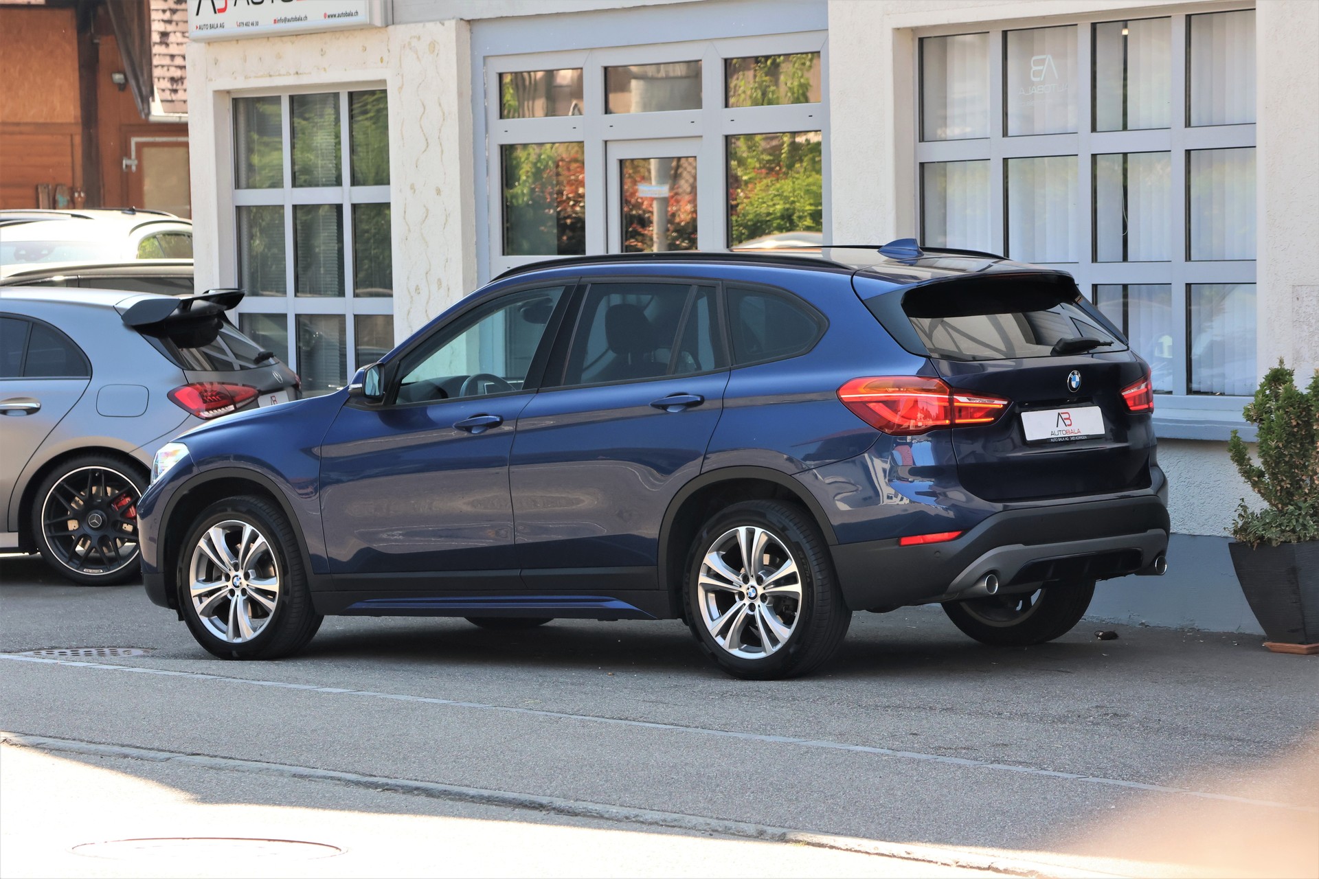 BMW X1 xDrive 18d Sport Line Steptronic (CH)-image-4
