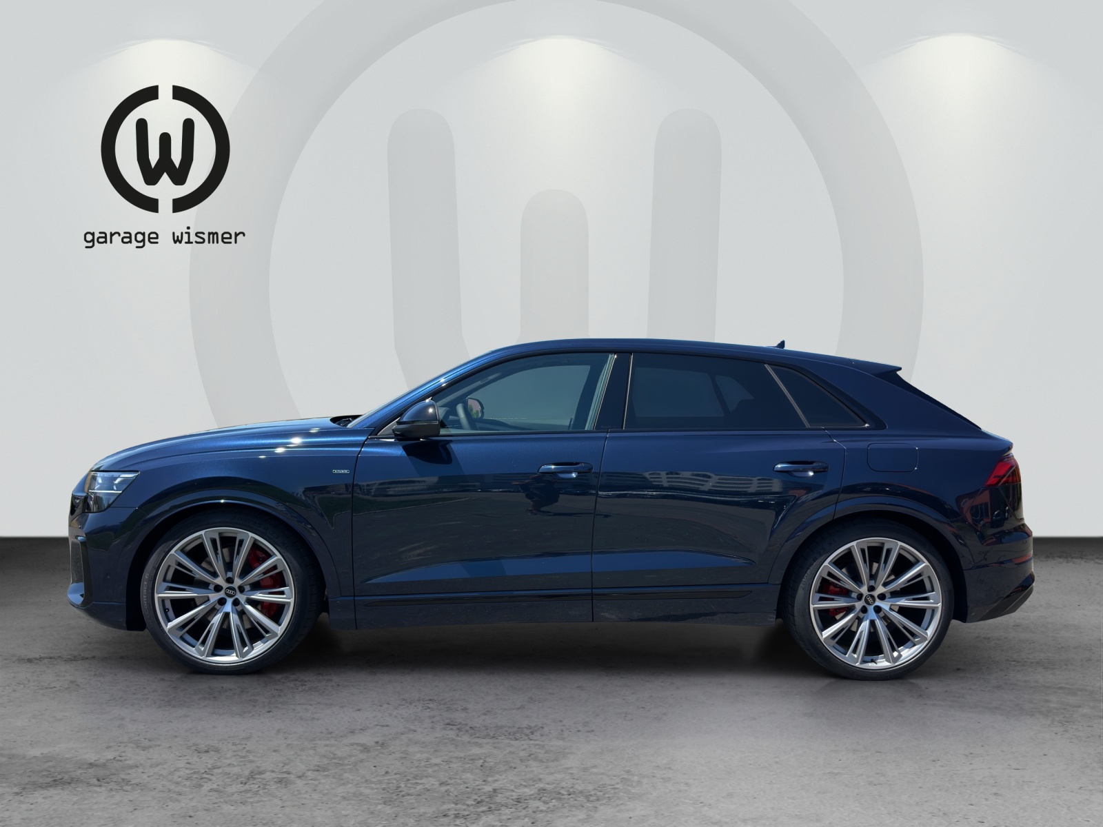 AUDI Q8 SUV TFSI e quattro 360 kW tiptronic-image-1