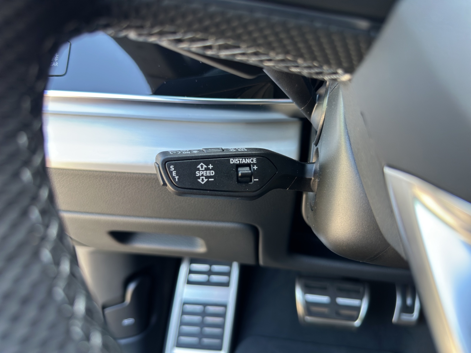 AUDI Q8 SUV TFSI e quattro 360 kW tiptronic-image-13