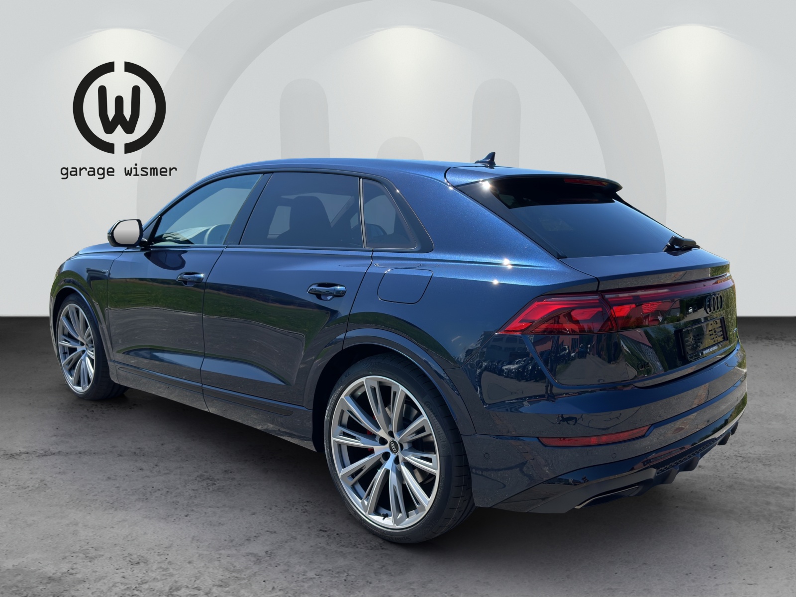 AUDI Q8 SUV TFSI e quattro 360 kW tiptronic-image-2