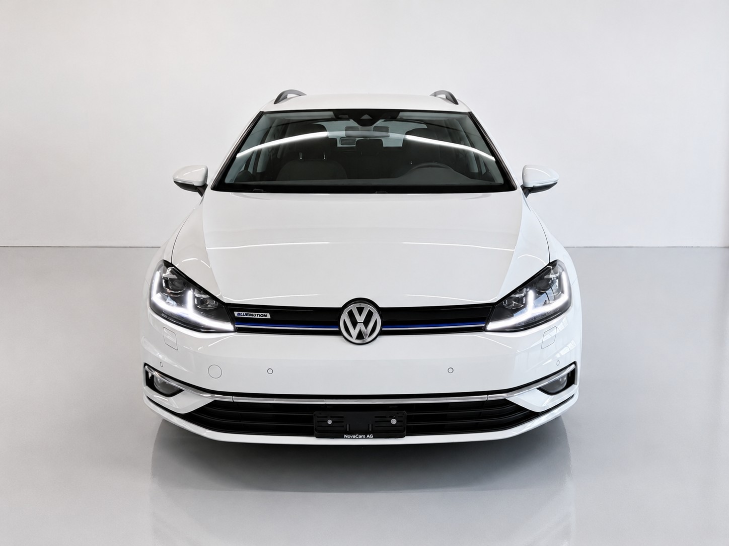 VW Golf Variant 1.5 TSI EVO Comfortline DSG CH-image-1