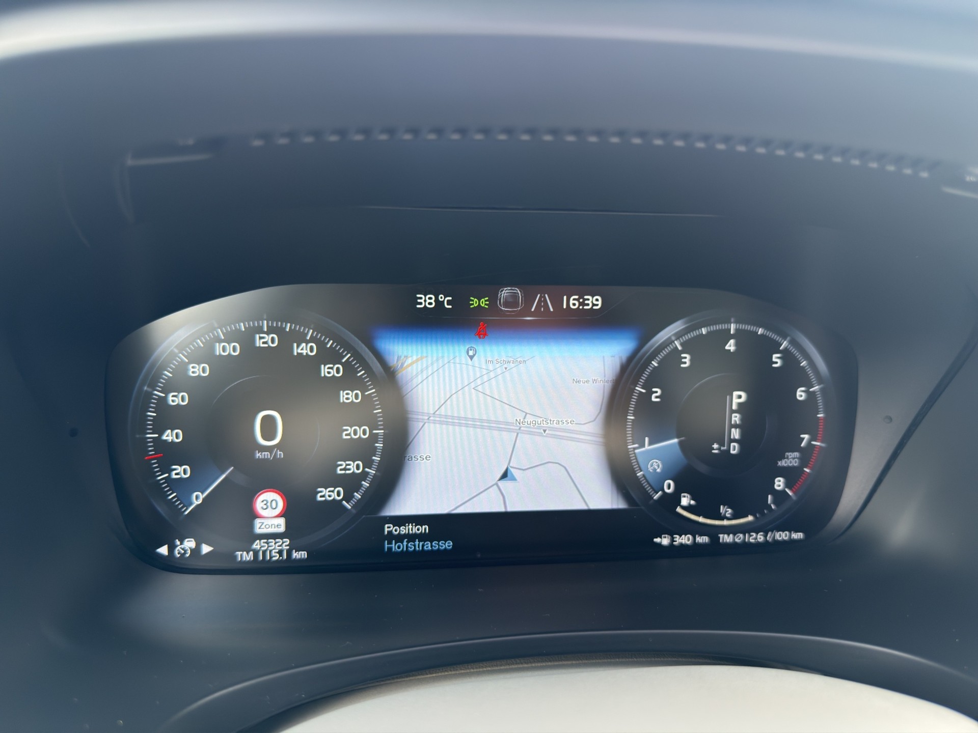 VOLVO S90 2.0 T6 Inscription AWD-image-12