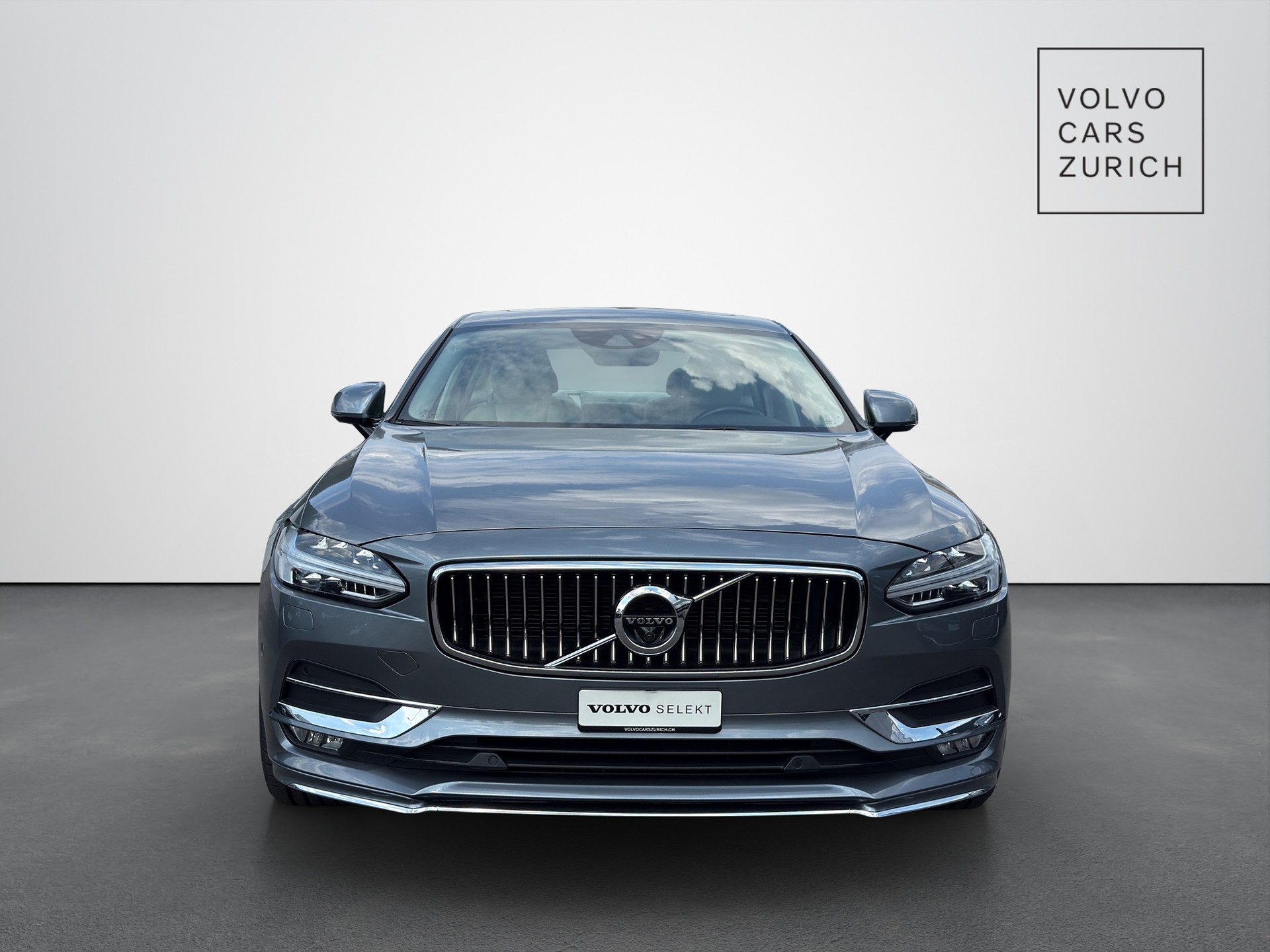 VOLVO S90 2.0 T6 Inscription AWD-image-4