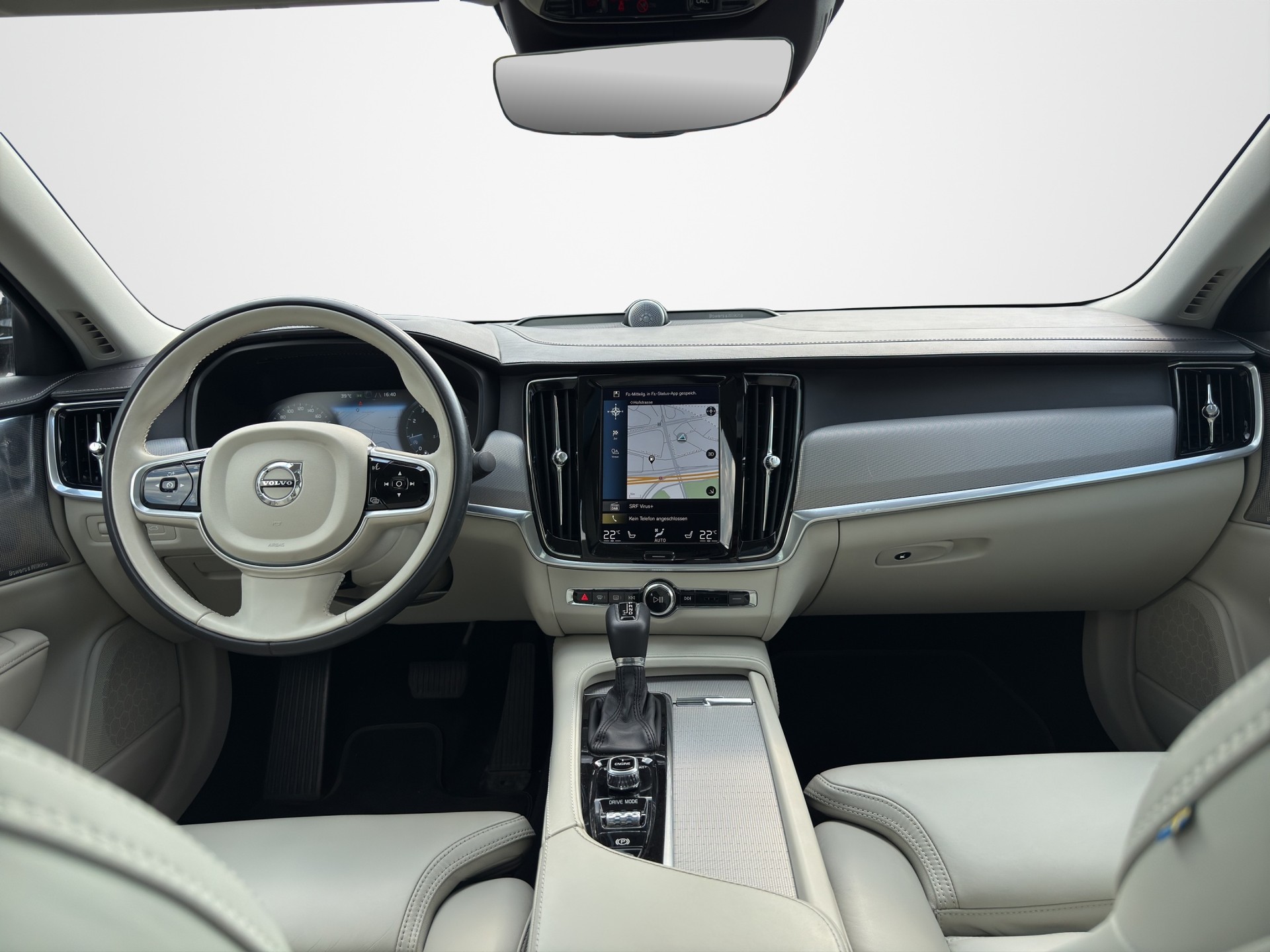 VOLVO S90 2.0 T6 Inscription AWD-image-9