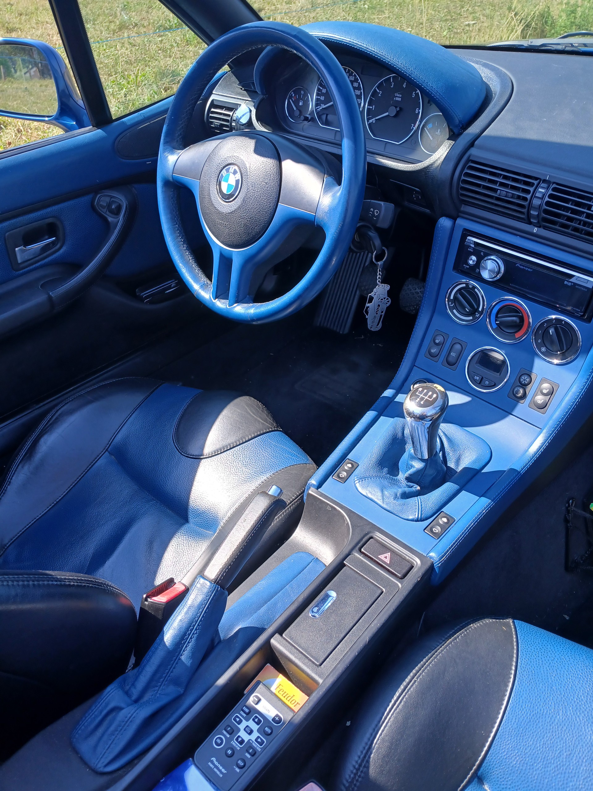 BMW Z3 2.8i Roadster-image-5