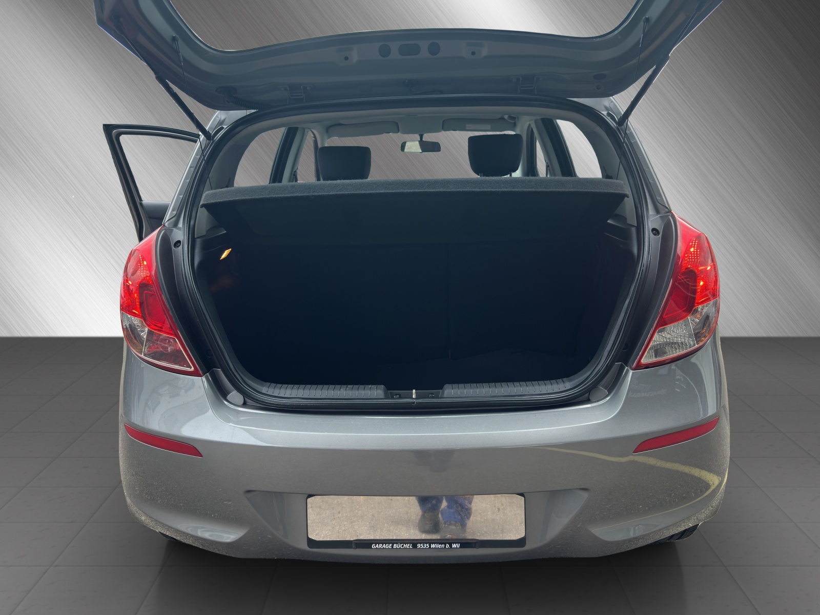 HYUNDAI i20 1.2 Comfort-image-11