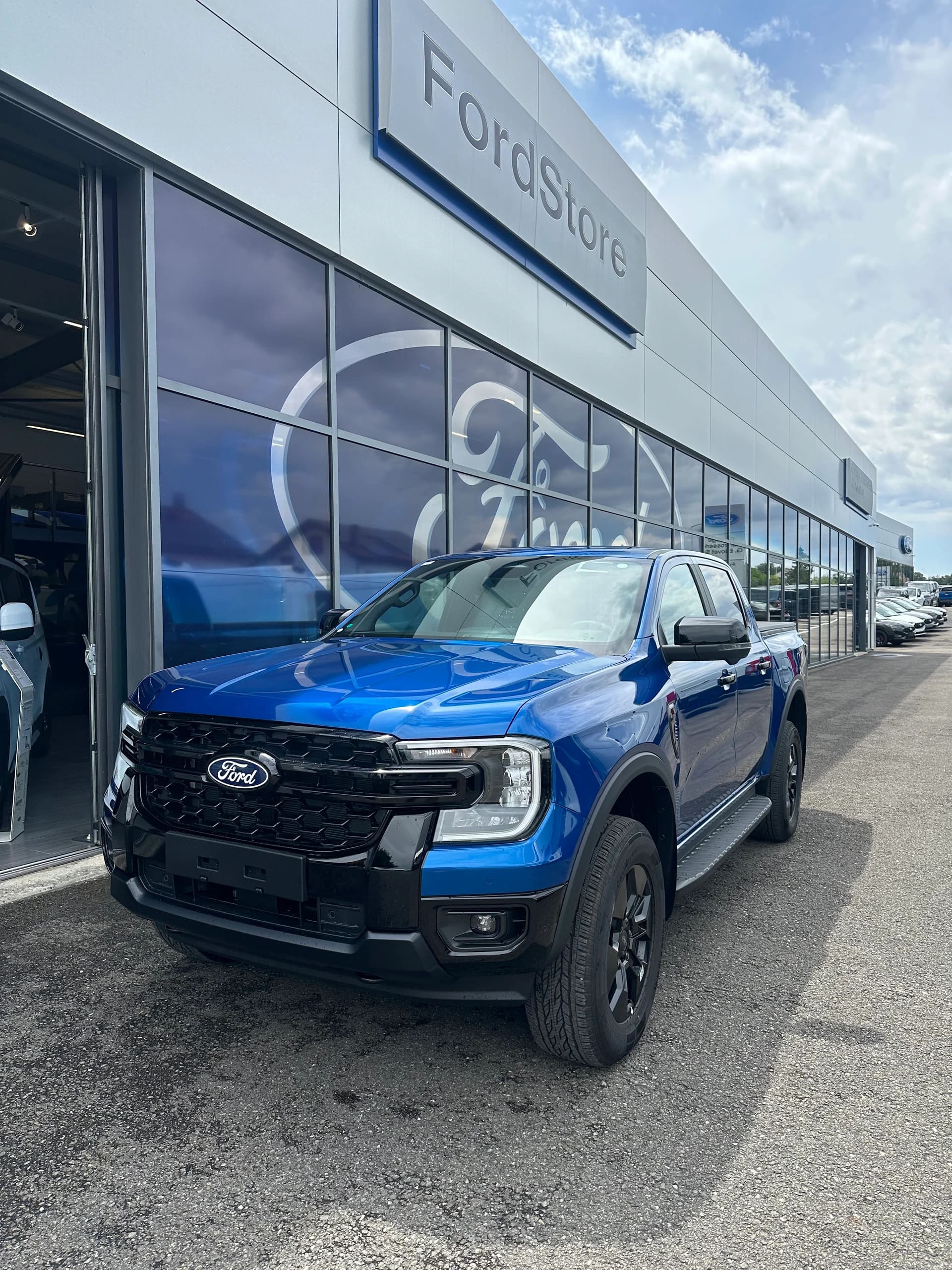 FORD Ranger dcab.pick-up 2.3 EcoBoo Limited/PHEV/Aut.-image-1