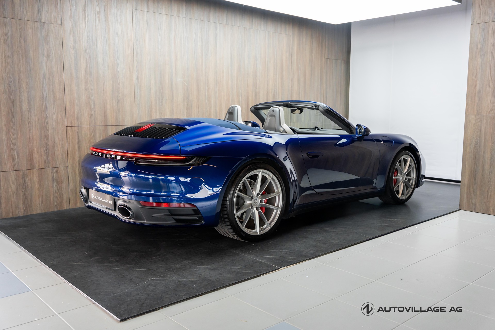 PORSCHE 911 Carrera S Cabriolet PDK-image-1
