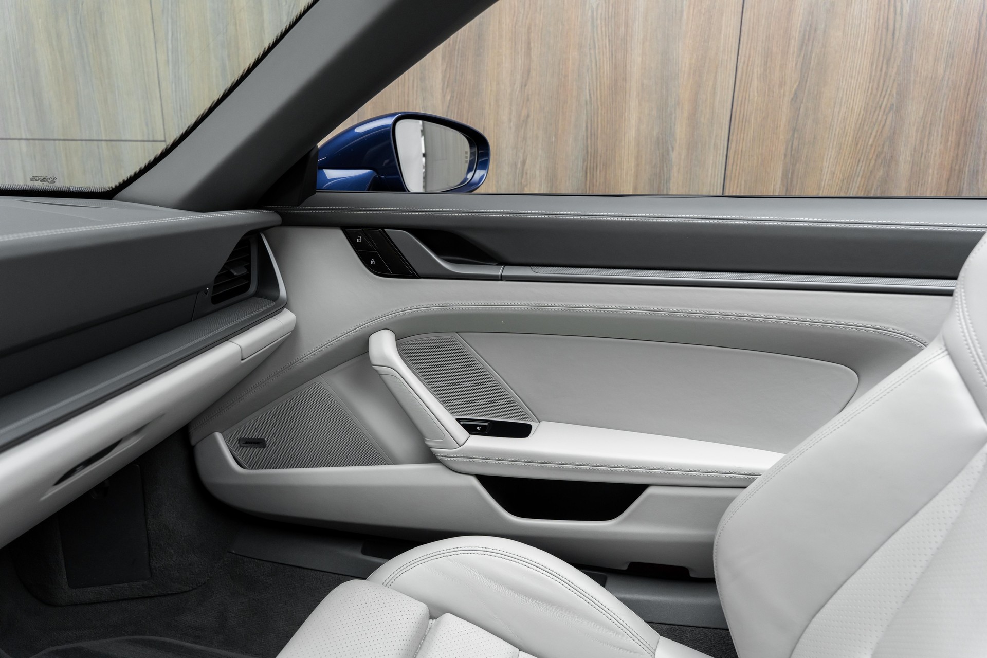 PORSCHE 911 Carrera S Cabriolet PDK-image-17