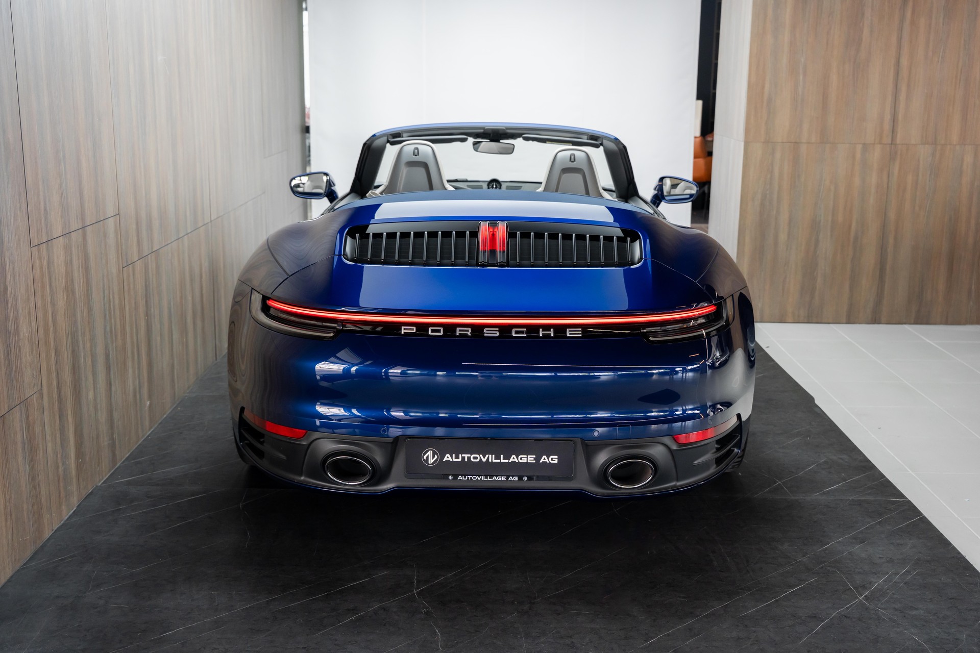 PORSCHE 911 Carrera S Cabriolet PDK-image-29