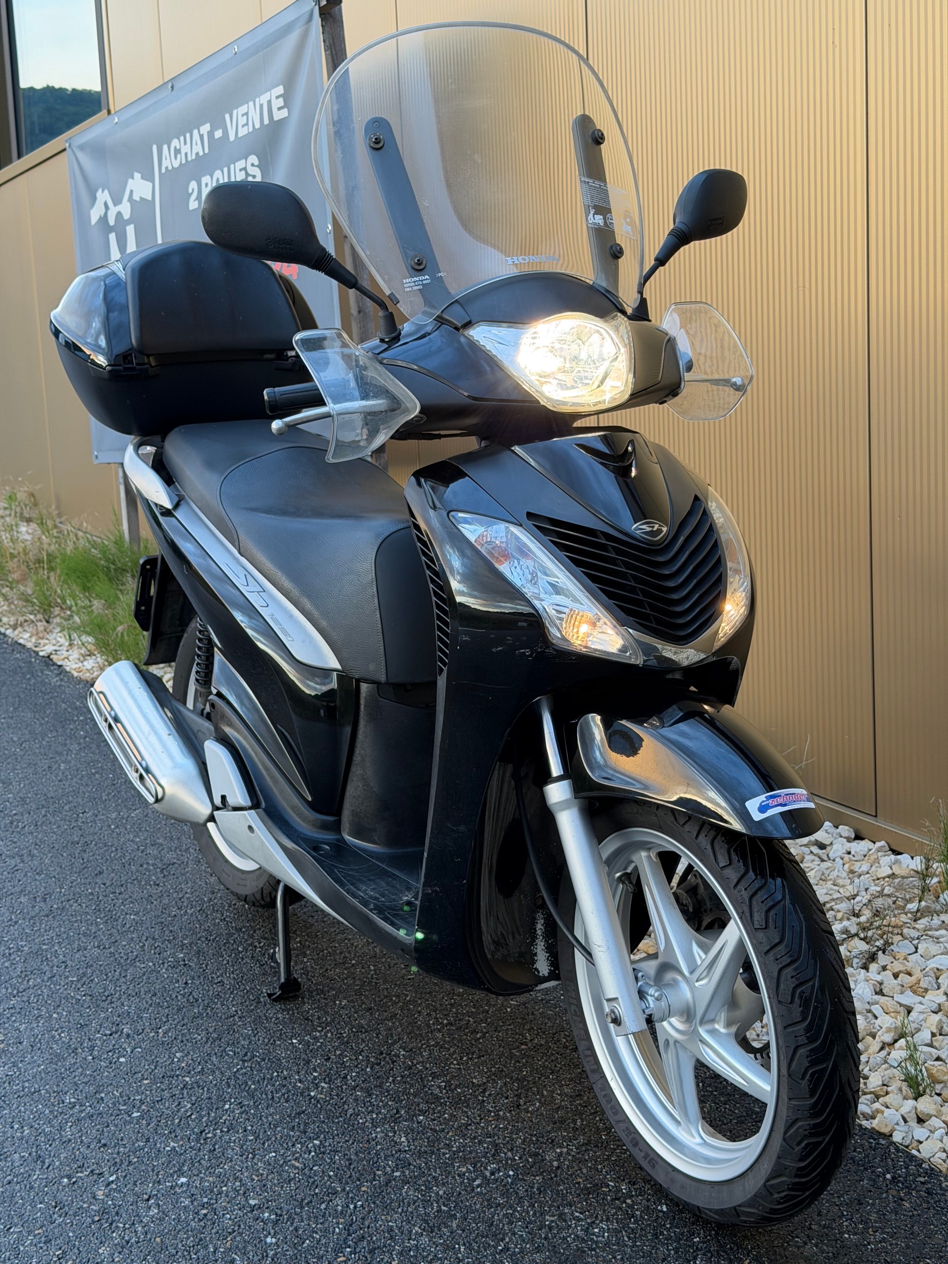 HONDA SH 125 i Discbrake