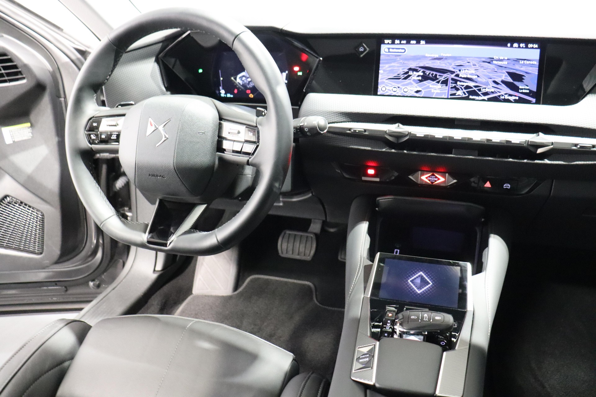 DS AUTOMOBILES 4 1.6 E-Tense Rivoli-image-7