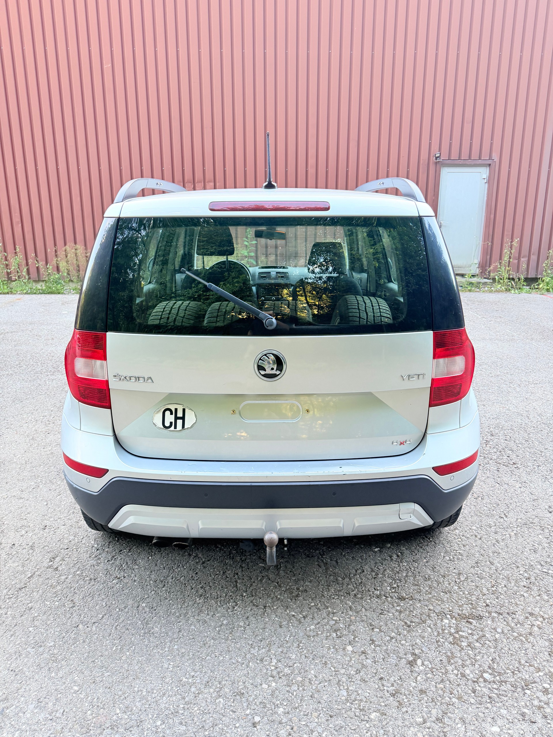 SKODA Yeti 1.8 TSI Elegance 4x4 DSG-image-4