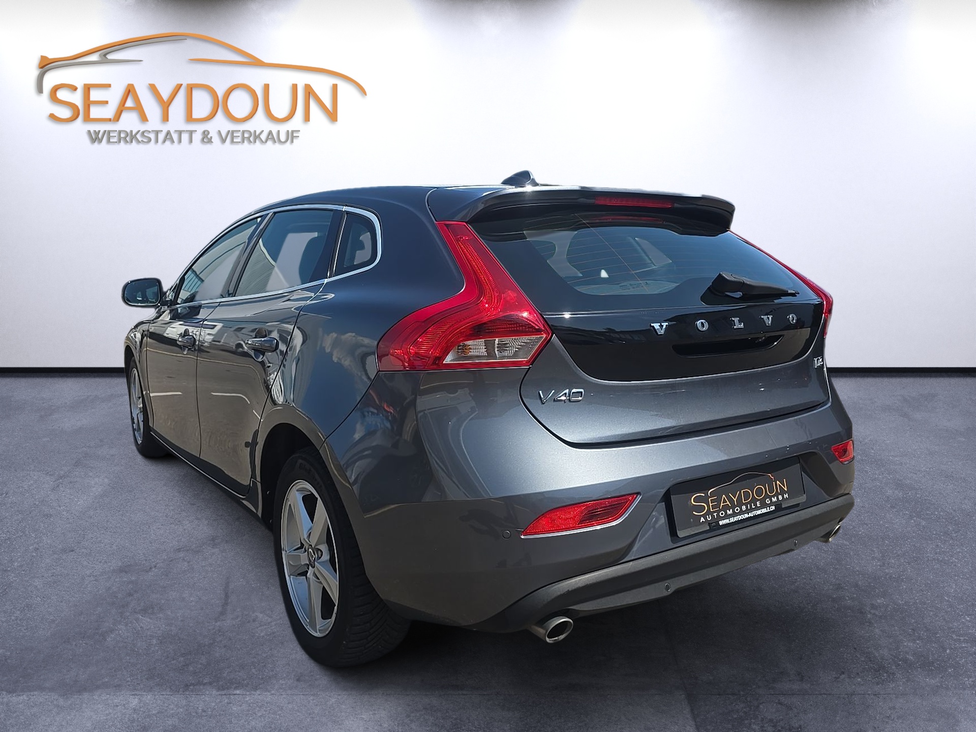 VOLVO V40 D3 Geartronic-image-3