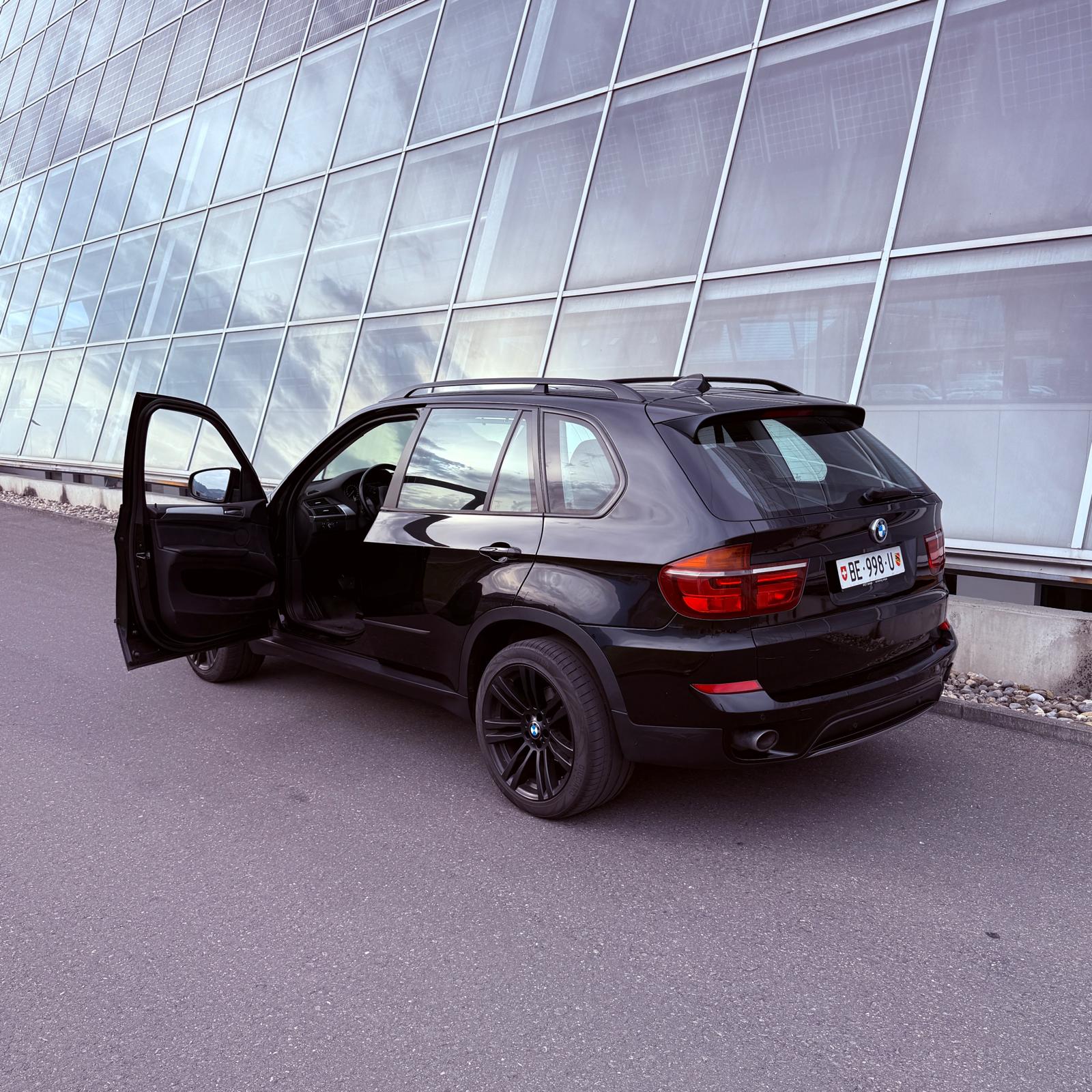 BMW X5 xDrive 30d Steptronic-image-5