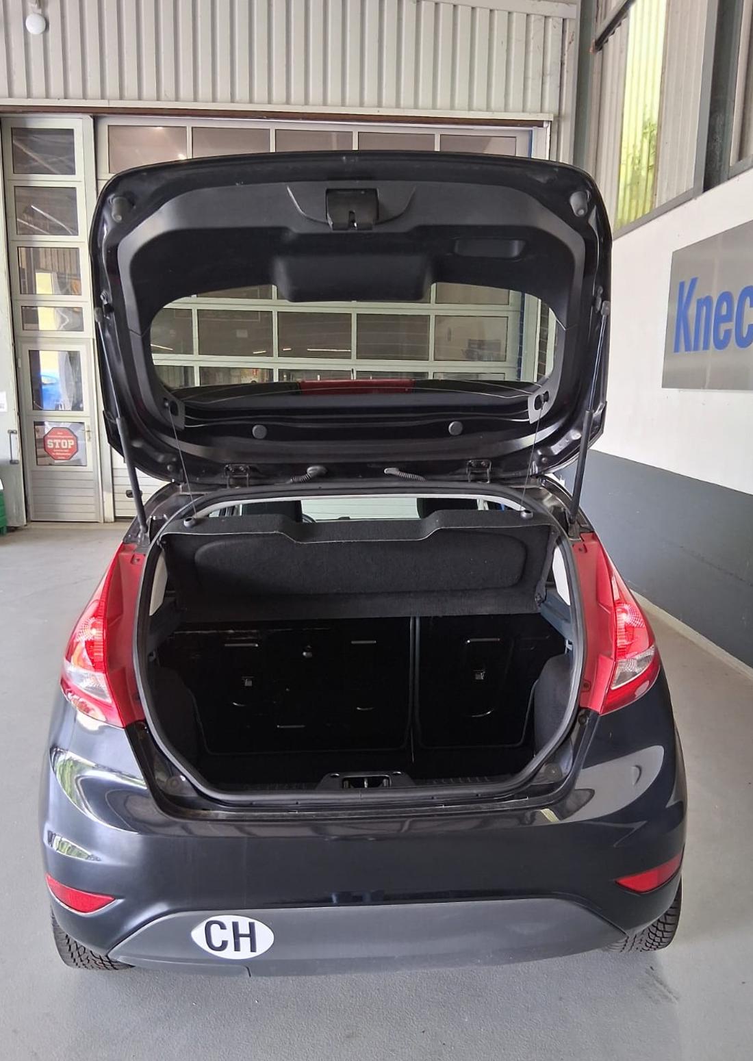 FORD Fiesta 1.4 16V Trend-image-4