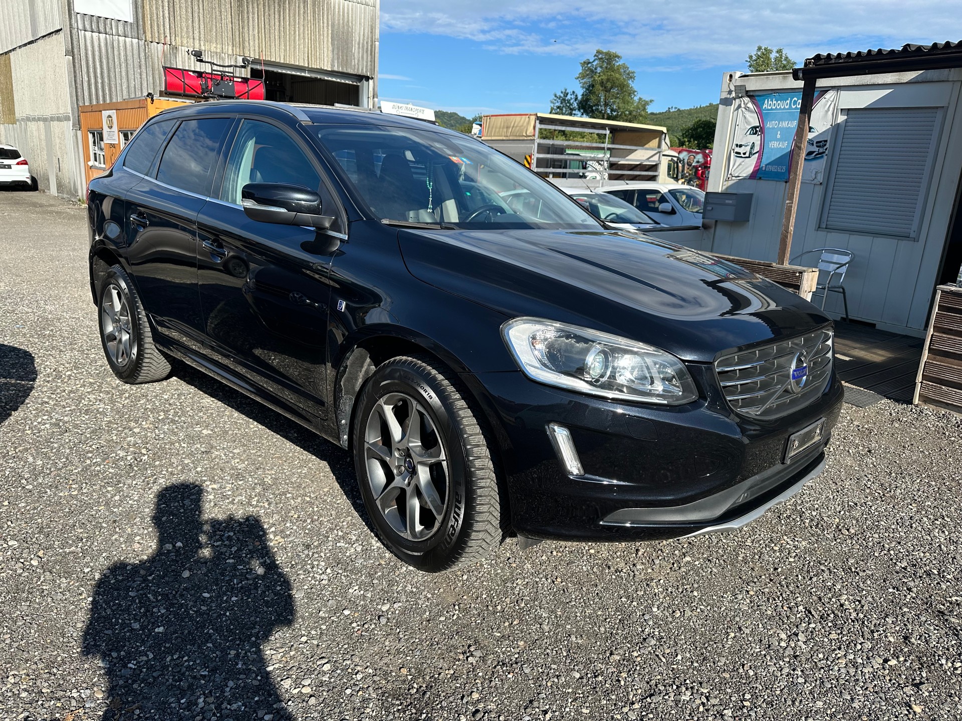 VOLVO XC60 D4 OceanRace Geartronic-image-1