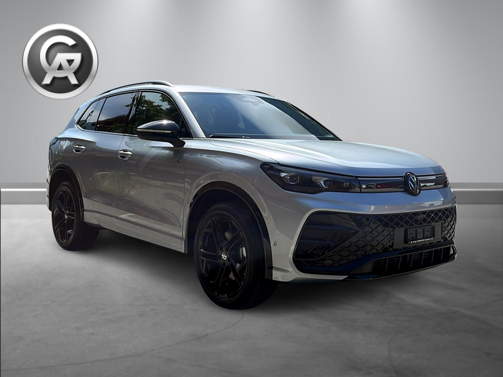 VW Tiguan 2.0 TSI DSG R-Line United 4Motion-image-0