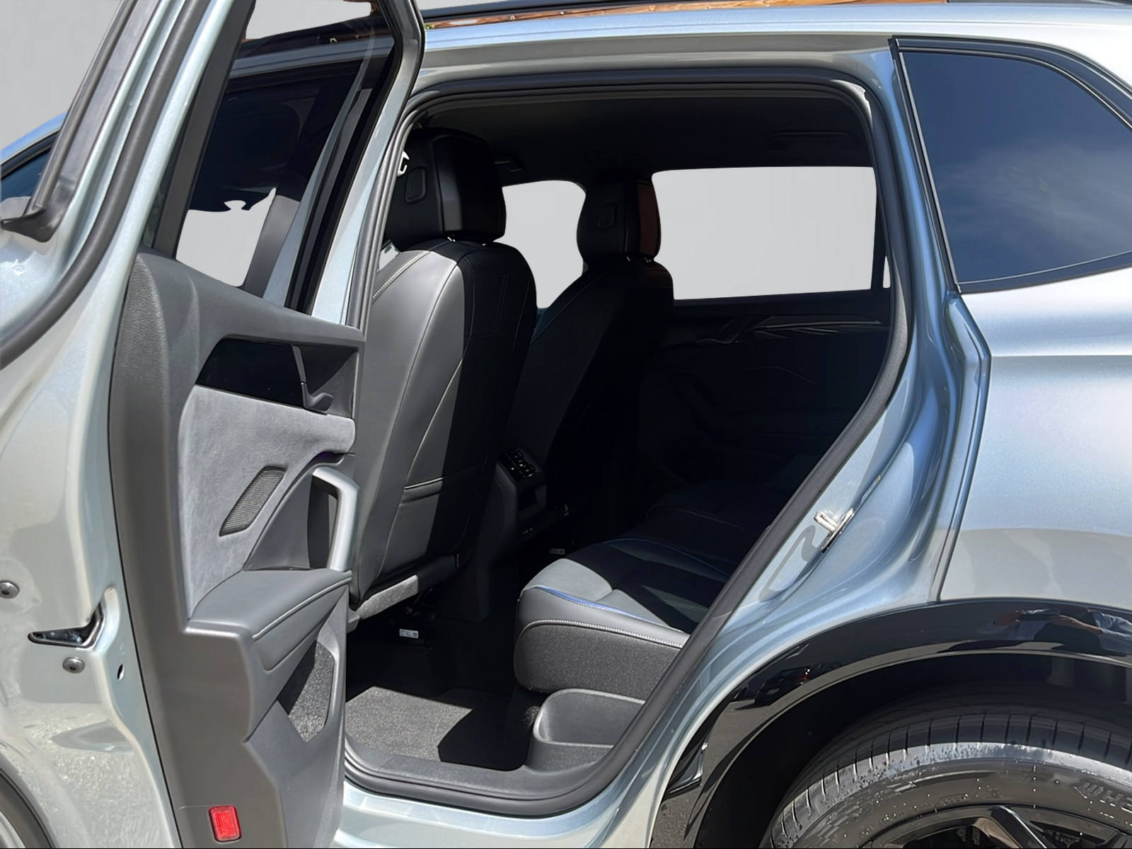 VW Tiguan 2.0 TSI DSG R-Line United 4Motion-image-7