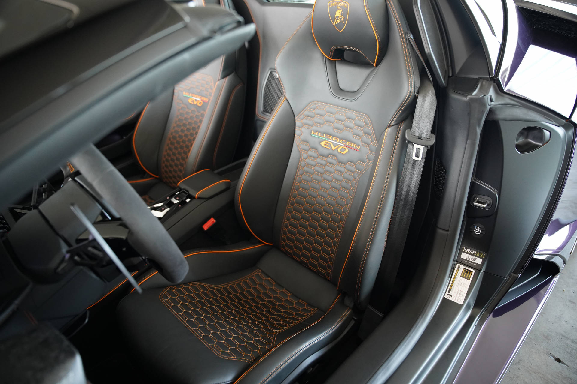 LAMBORGHINI Huracan EVO Spyder DCT-image-9