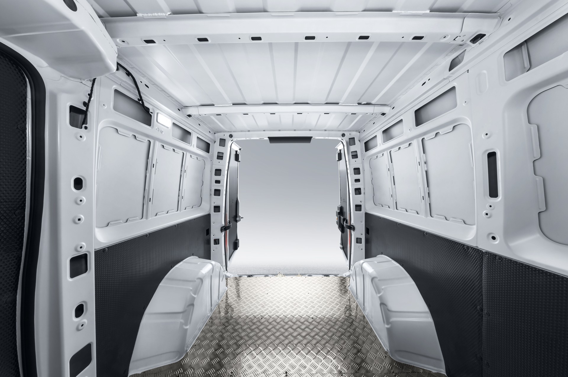 JAC PRO EV-image-17