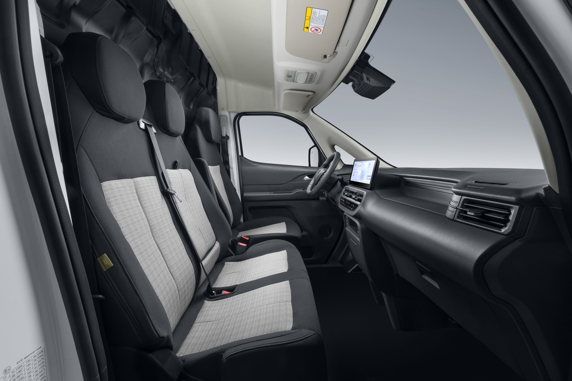 JAC PRO EV-image-8
