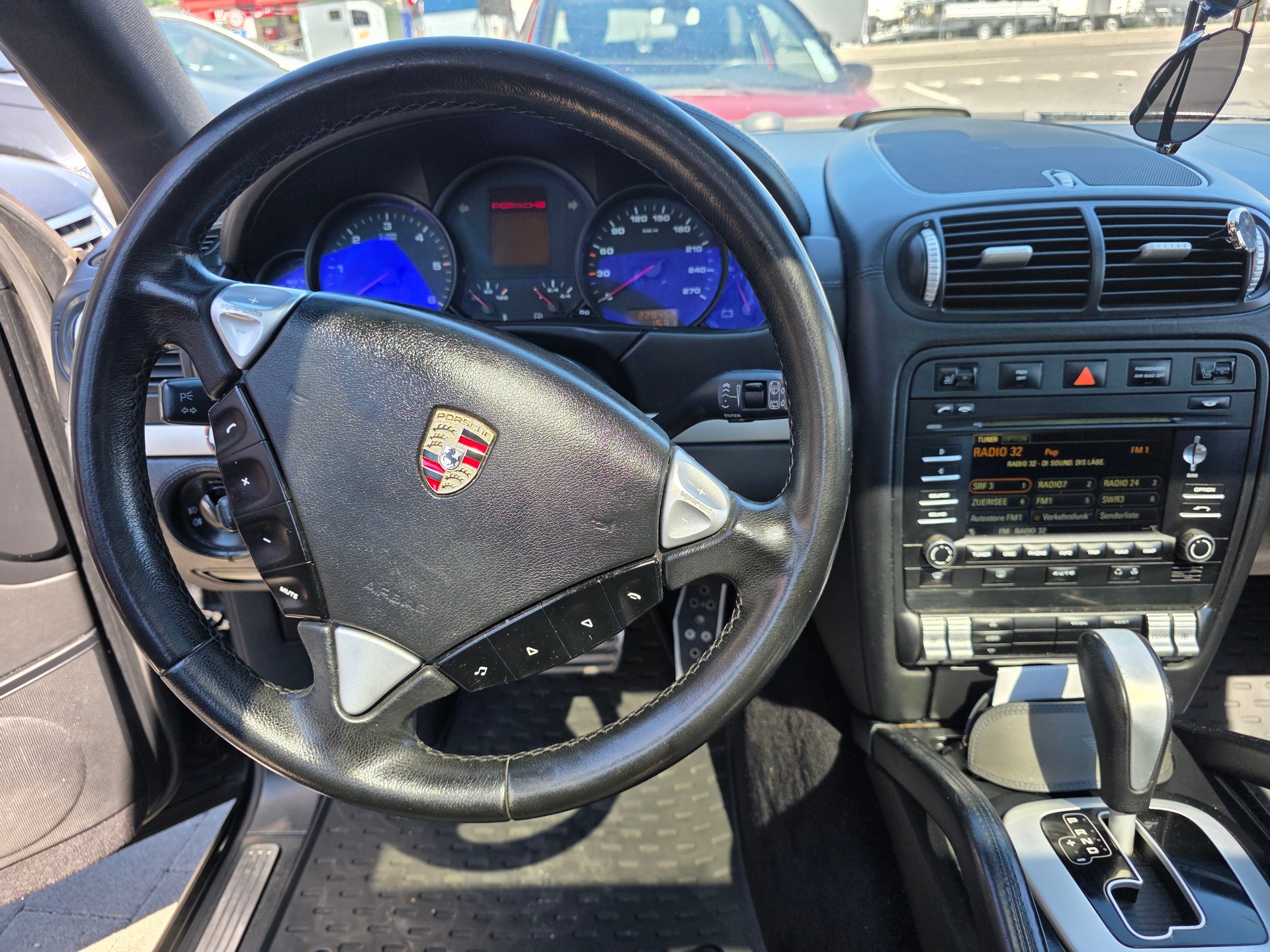 PORSCHE Cayenne Diesel-image-9