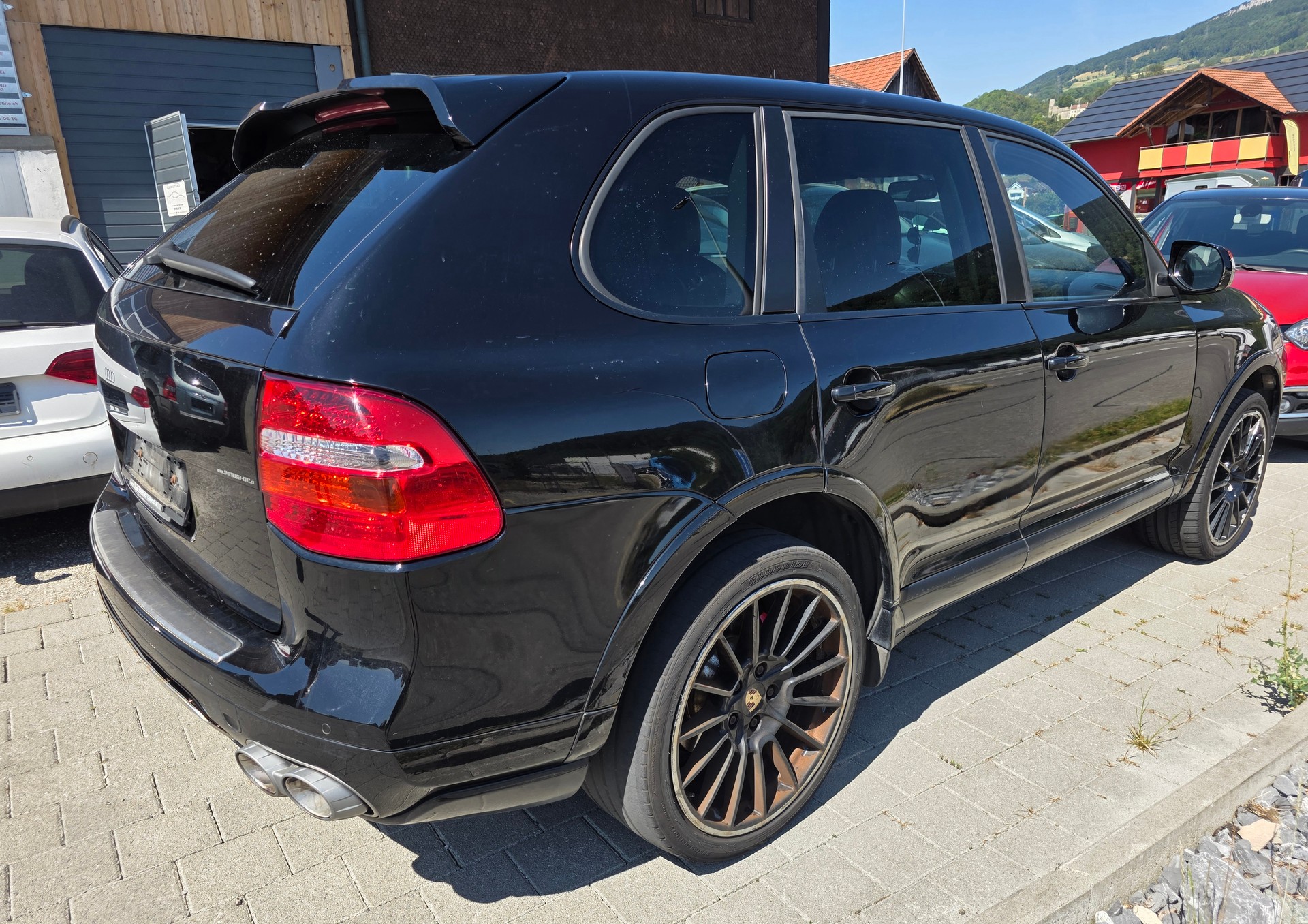 PORSCHE Cayenne Diesel-image-1