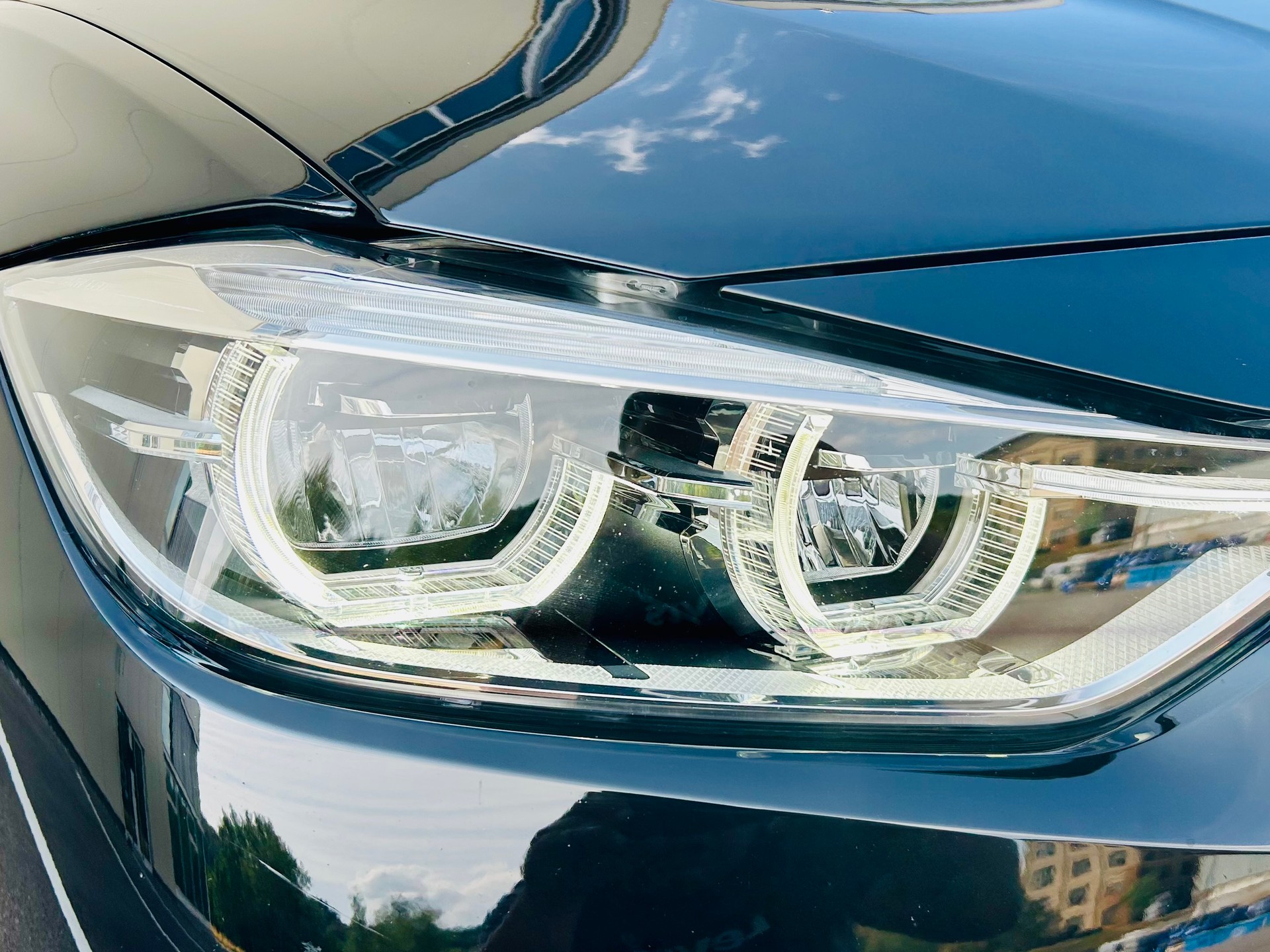BMW 320d xDrive Steptronic-image-7