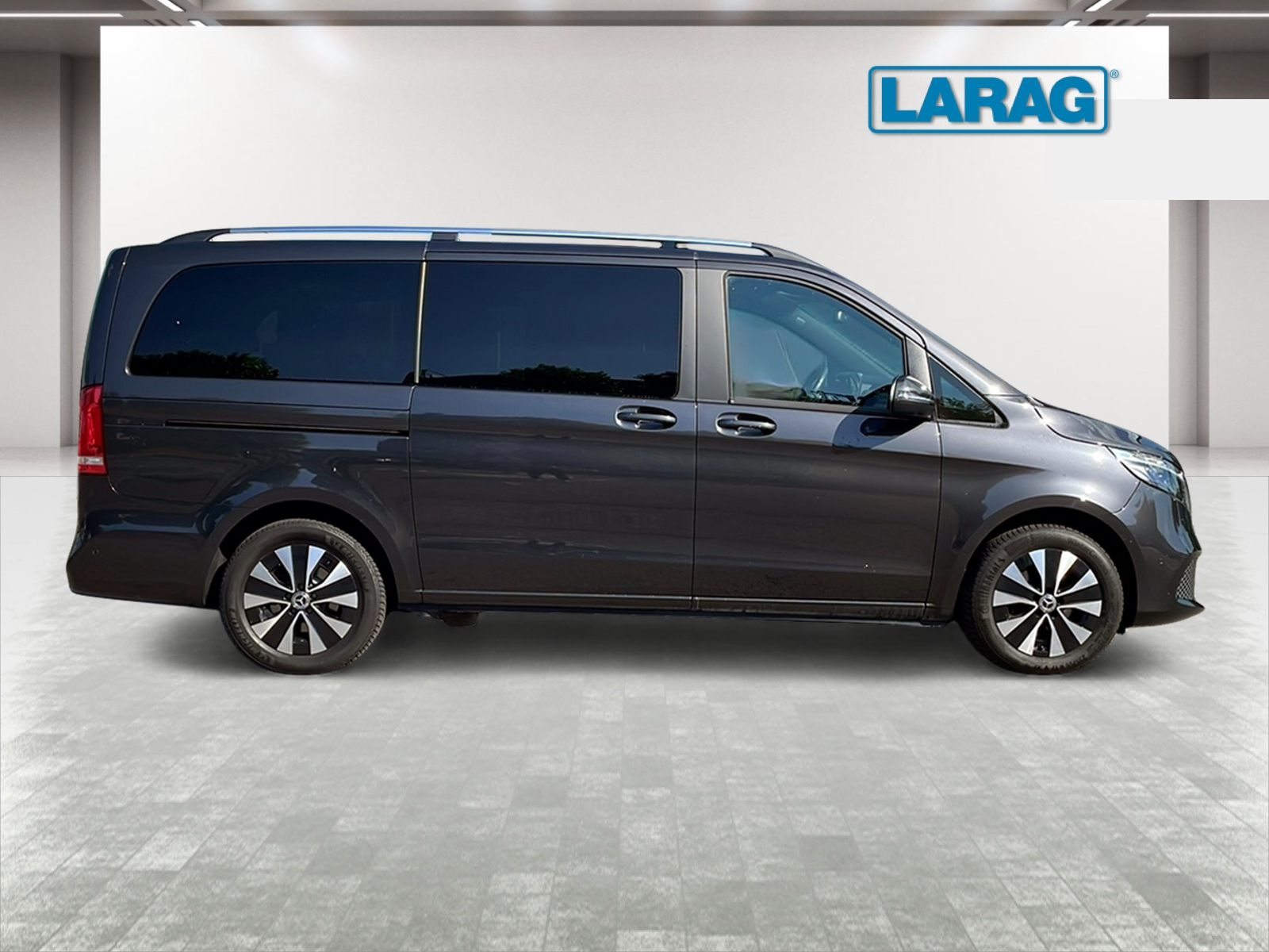 MERCEDES-BENZ V 250 d lang Trend 4Matic 9G-Tronic-image-3