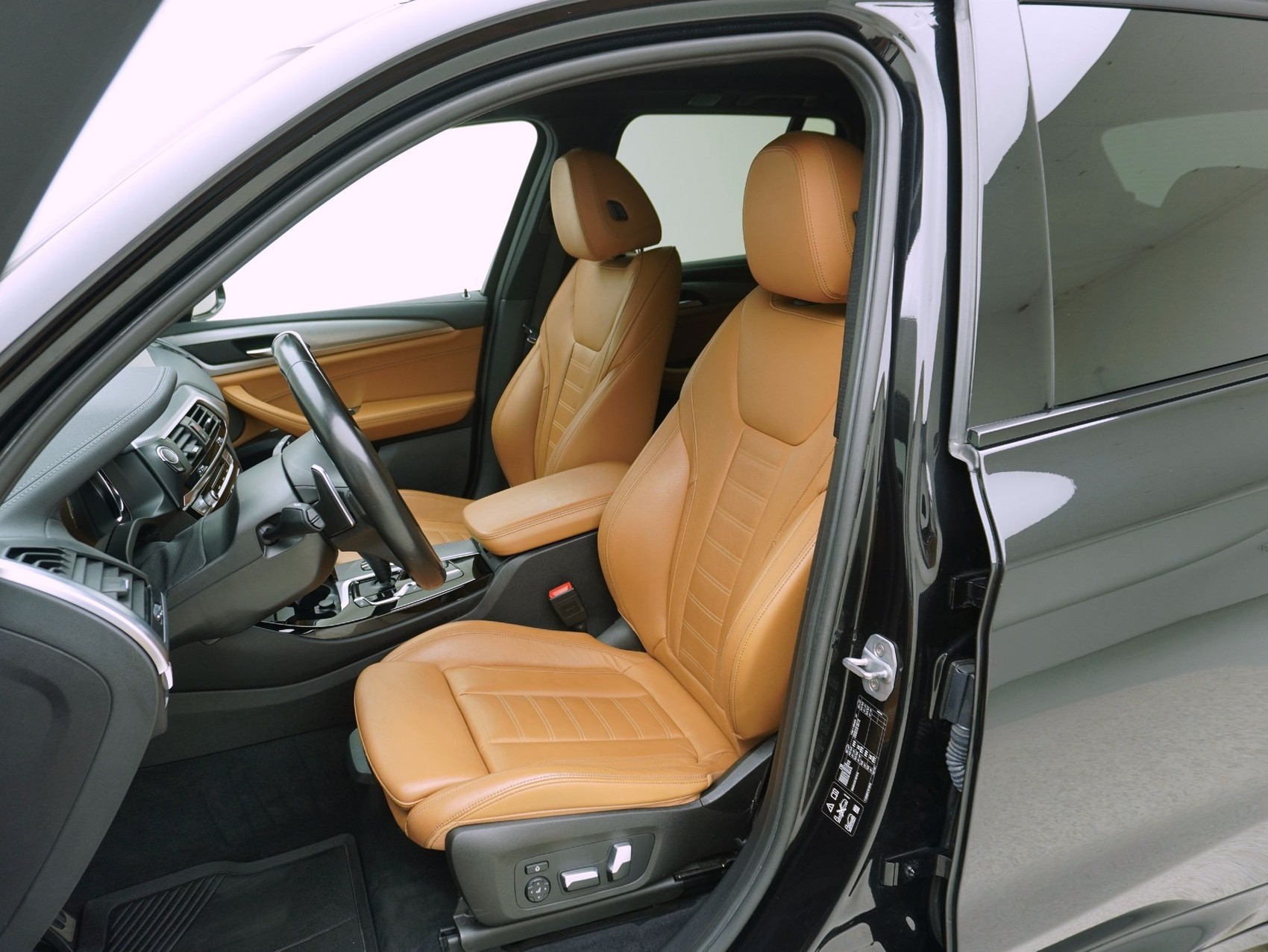 BMW X3 M40i-image-9