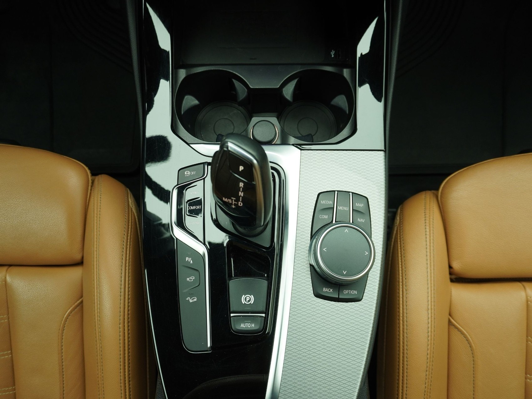 BMW X3 M40i-image-12