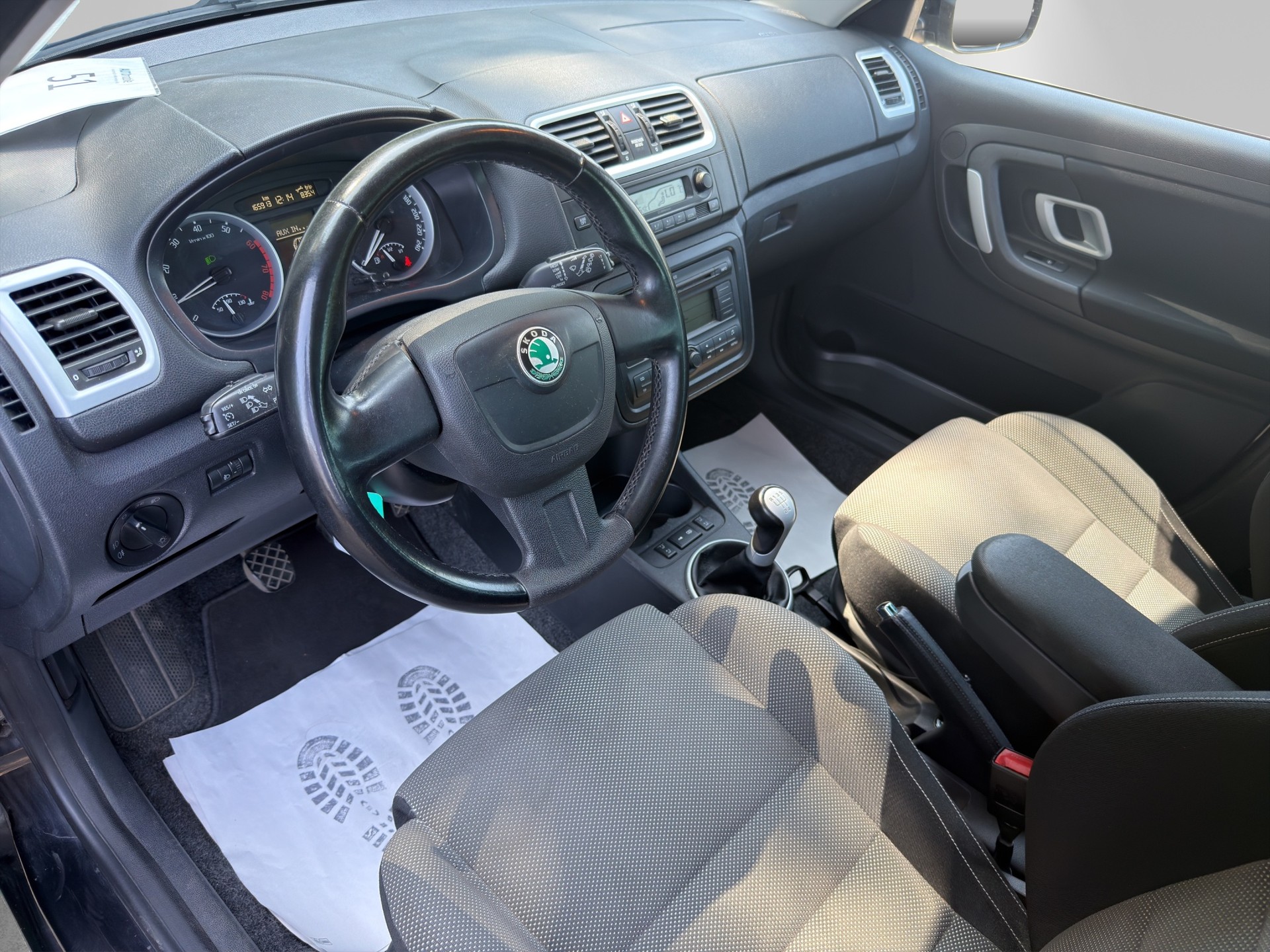 SKODA Fabia 1.4 Smile-image-7