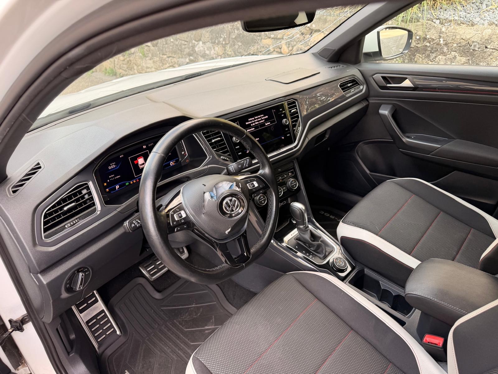 VW T-Roc 2.0 TDI SCR Advance DSG 4Motion-image-9