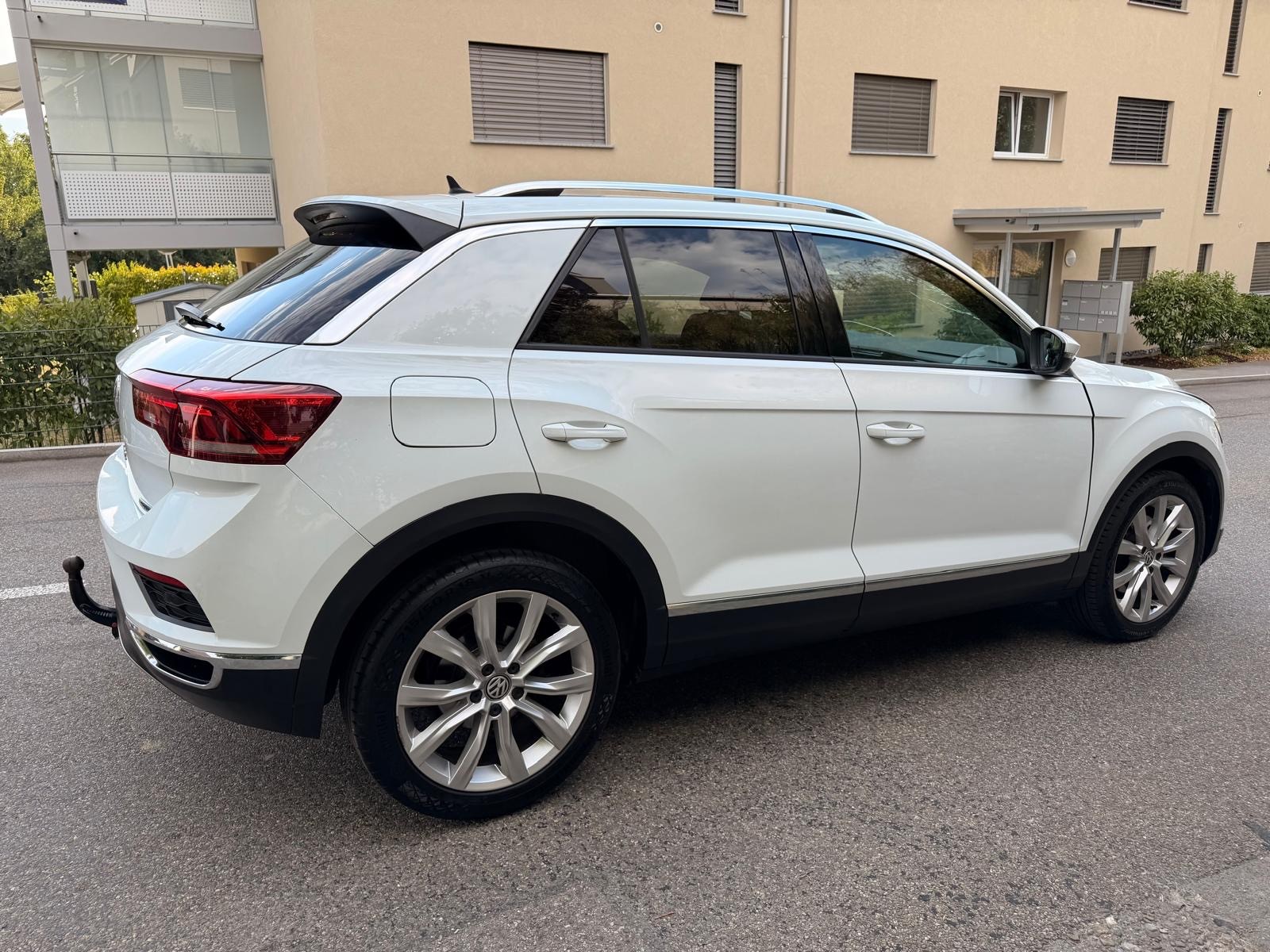 VW T-Roc 2.0 TDI SCR Advance DSG 4Motion-image-2