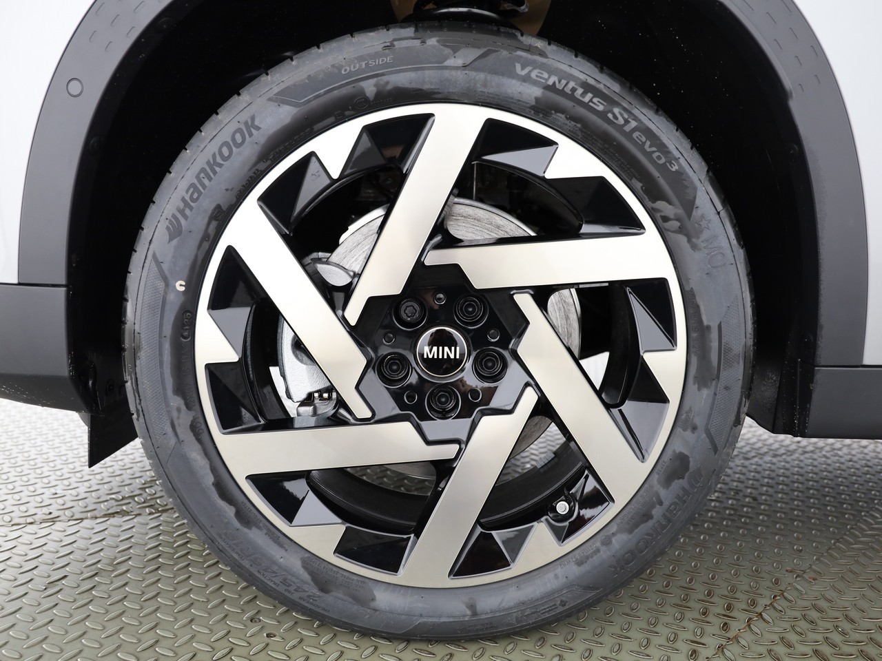 MINI Countryman C-image-21