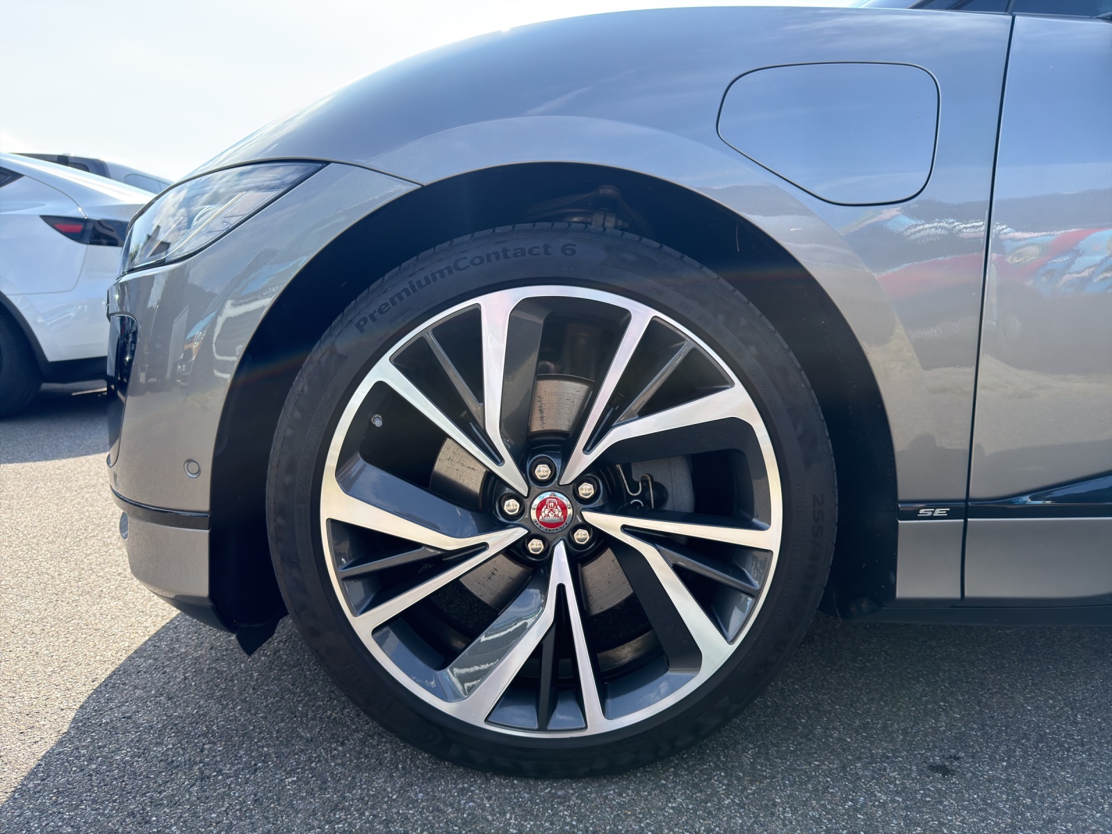 JAGUAR I-Pace EV400 SE AWD-image-15