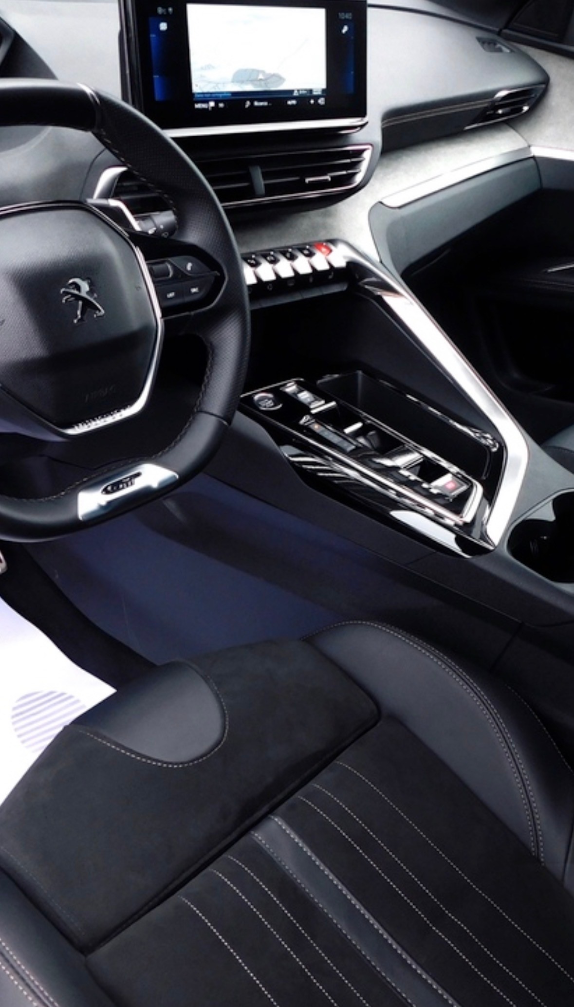 PEUGEOT 2.0 BlueHDi 180 GT-image-2