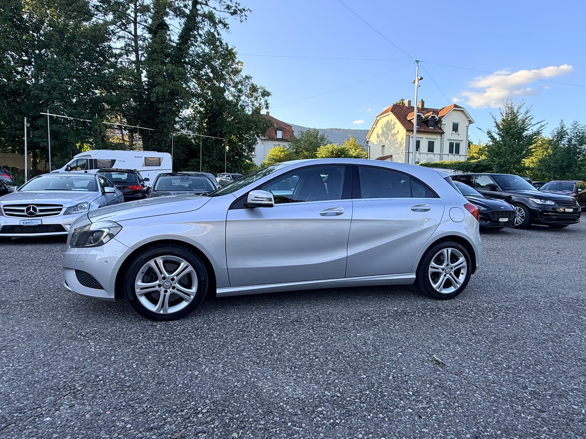 MERCEDES-BENZ A 250 Style 7G-DCT-image-3